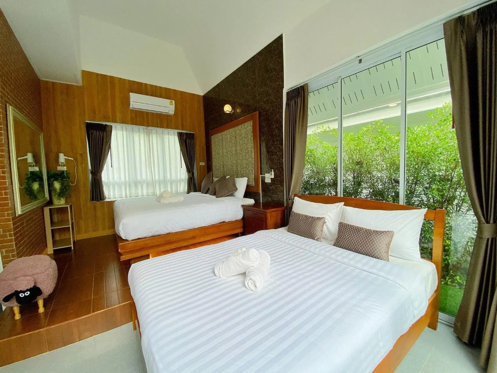 Bedroom, Bed in ภูฝ้ายวิลล่า Phufai villa