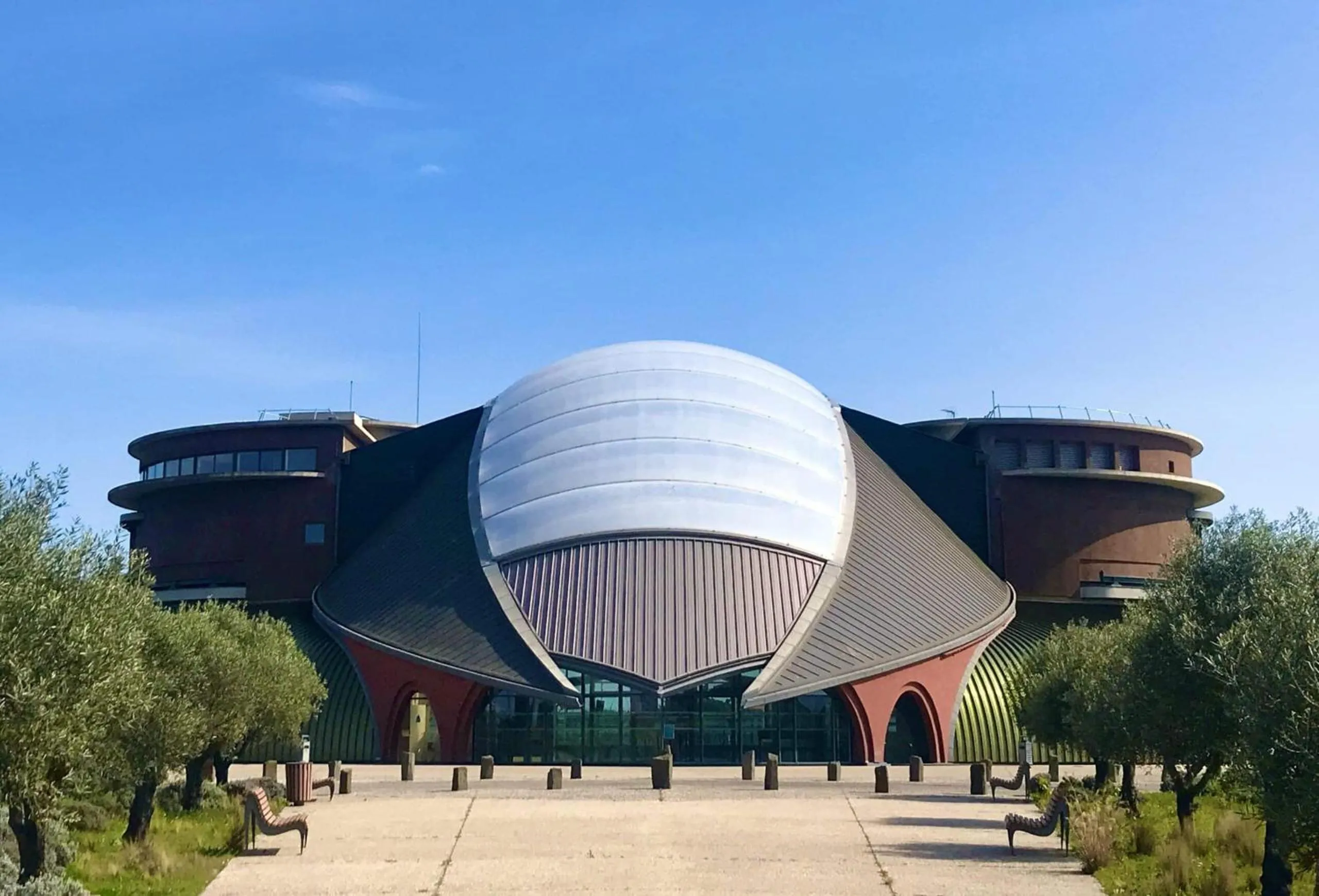 Swimming pool in Hôtel Pirates World