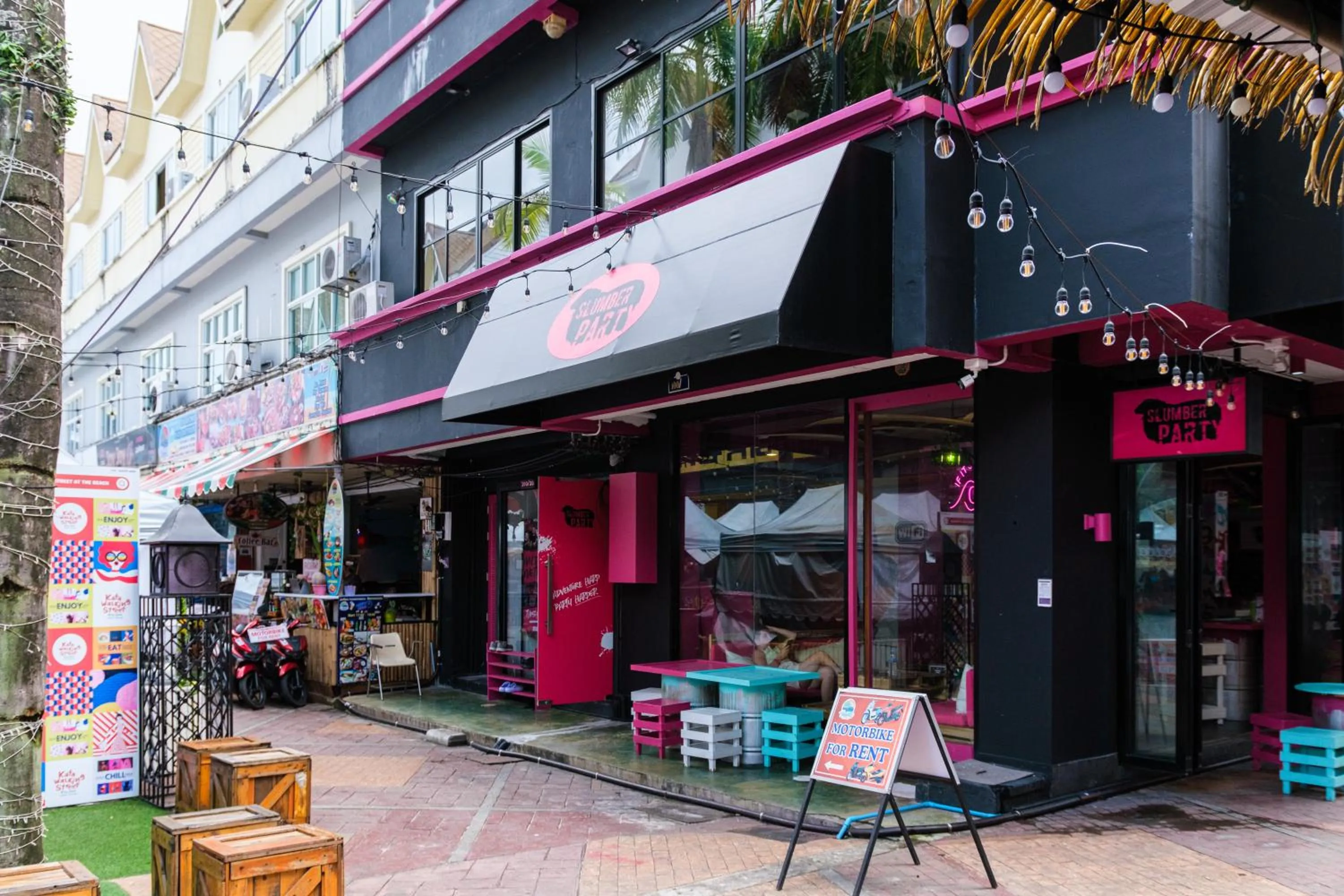 Property building in Slumber Surf Phuket Kata