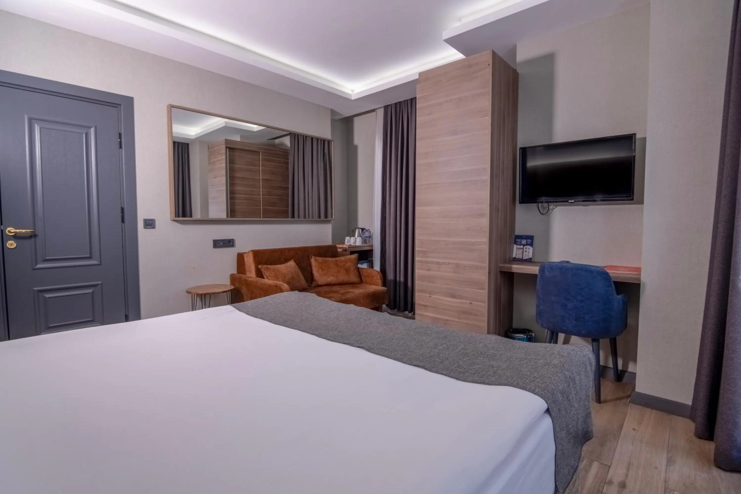 Bed in The Omiya Hotel