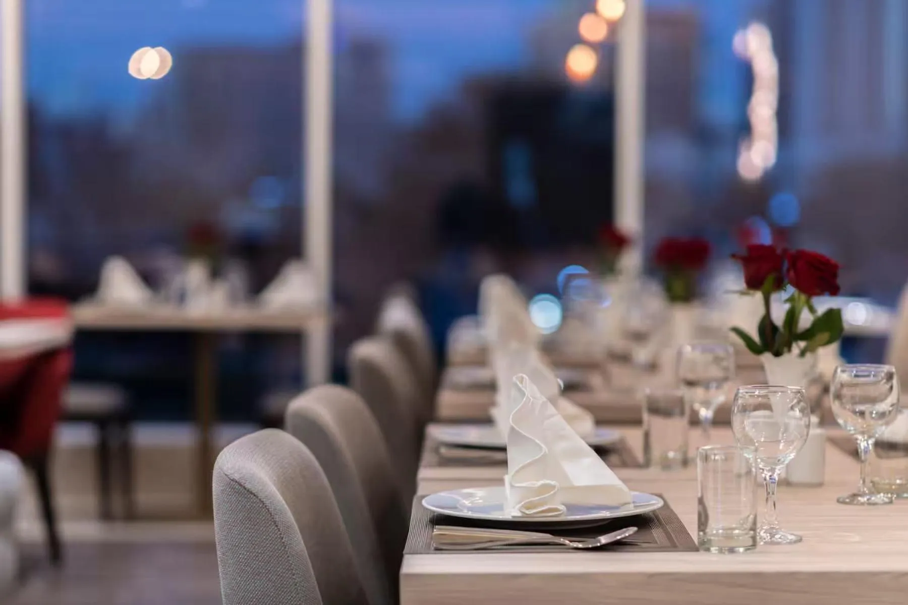 Restaurant/places to eat in Ramada by Wyndham Riyadh King Fahd Road