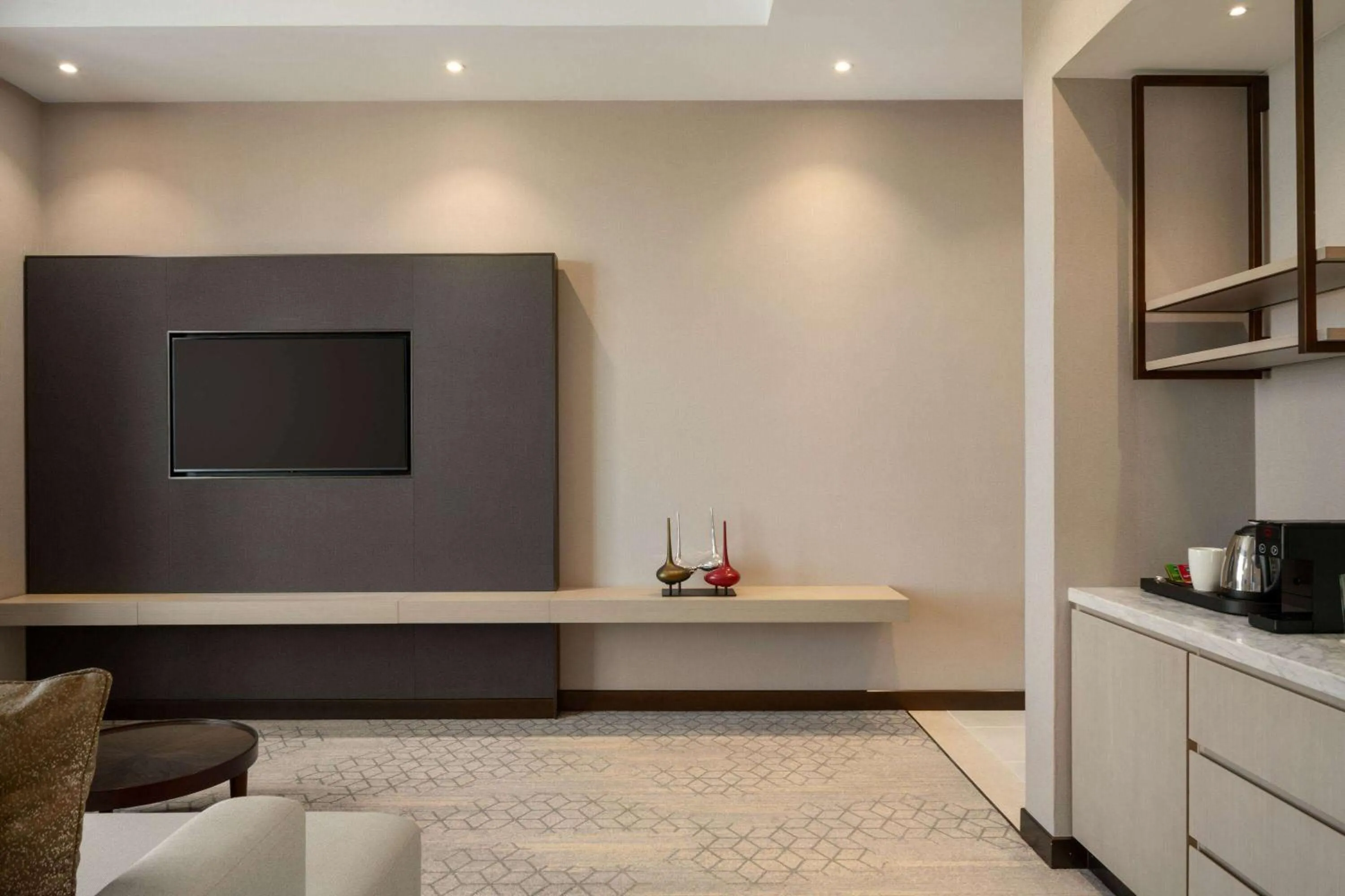 Photo of the whole room in Ramada by Wyndham Riyadh King Fahd Road