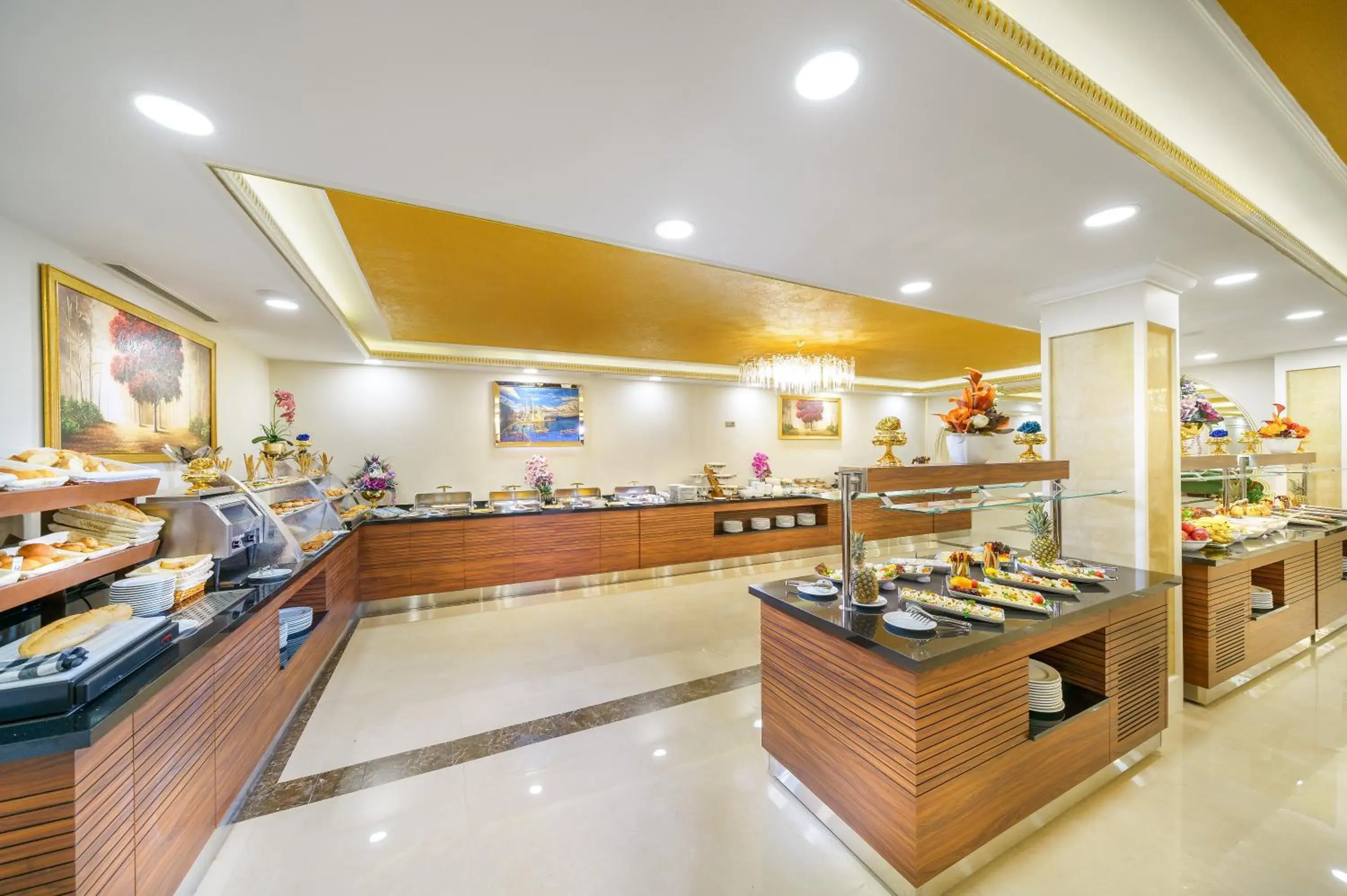 Buffet breakfast in Ramada Plaza by Wyndham Silivri Buffet breakfast in Ramada Plaza by Wyndham Silivri