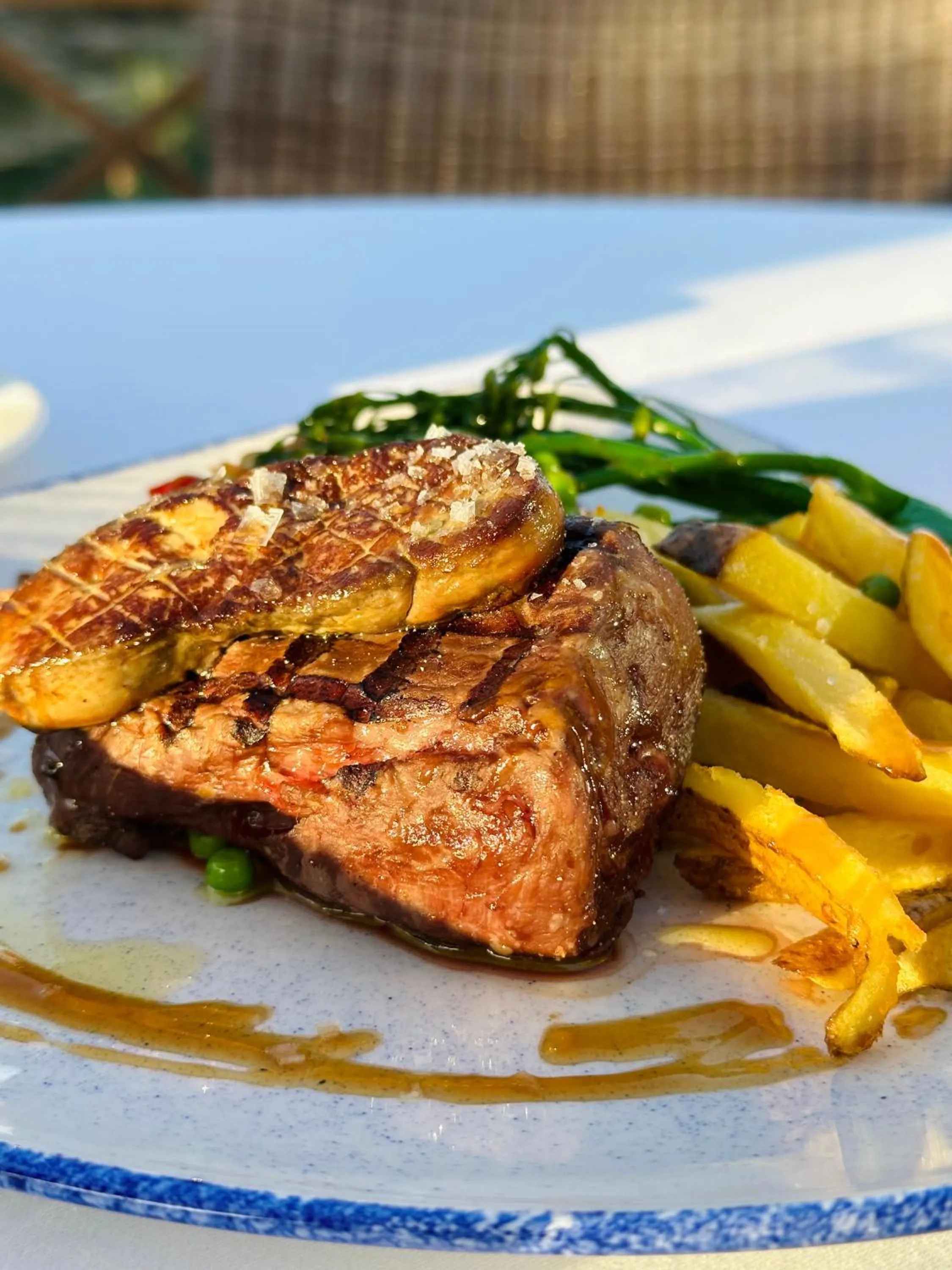 Restaurant/places to eat in Desert Springs Resort