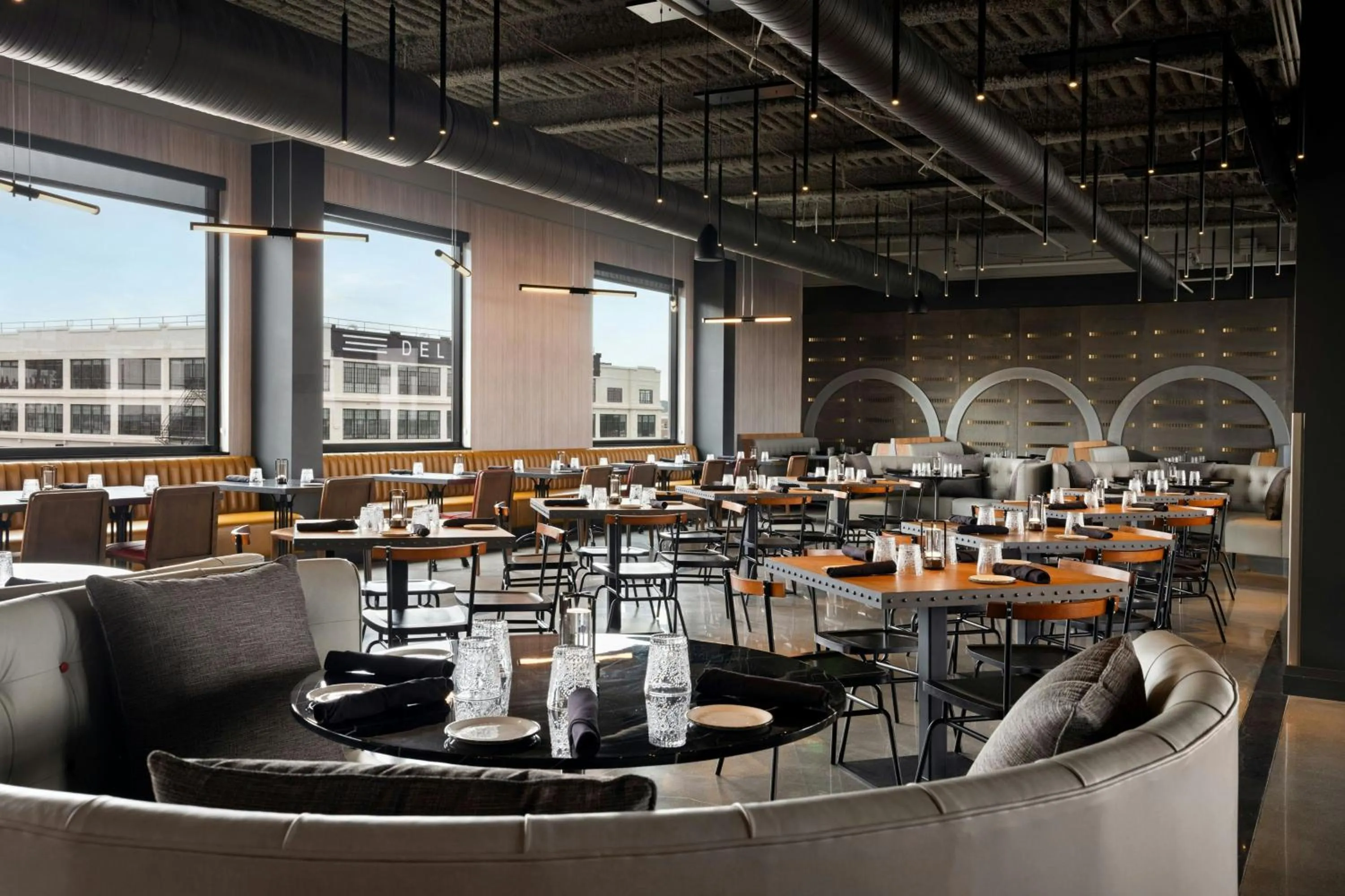 Restaurant/places to eat in AC Hotel by Marriott Dayton