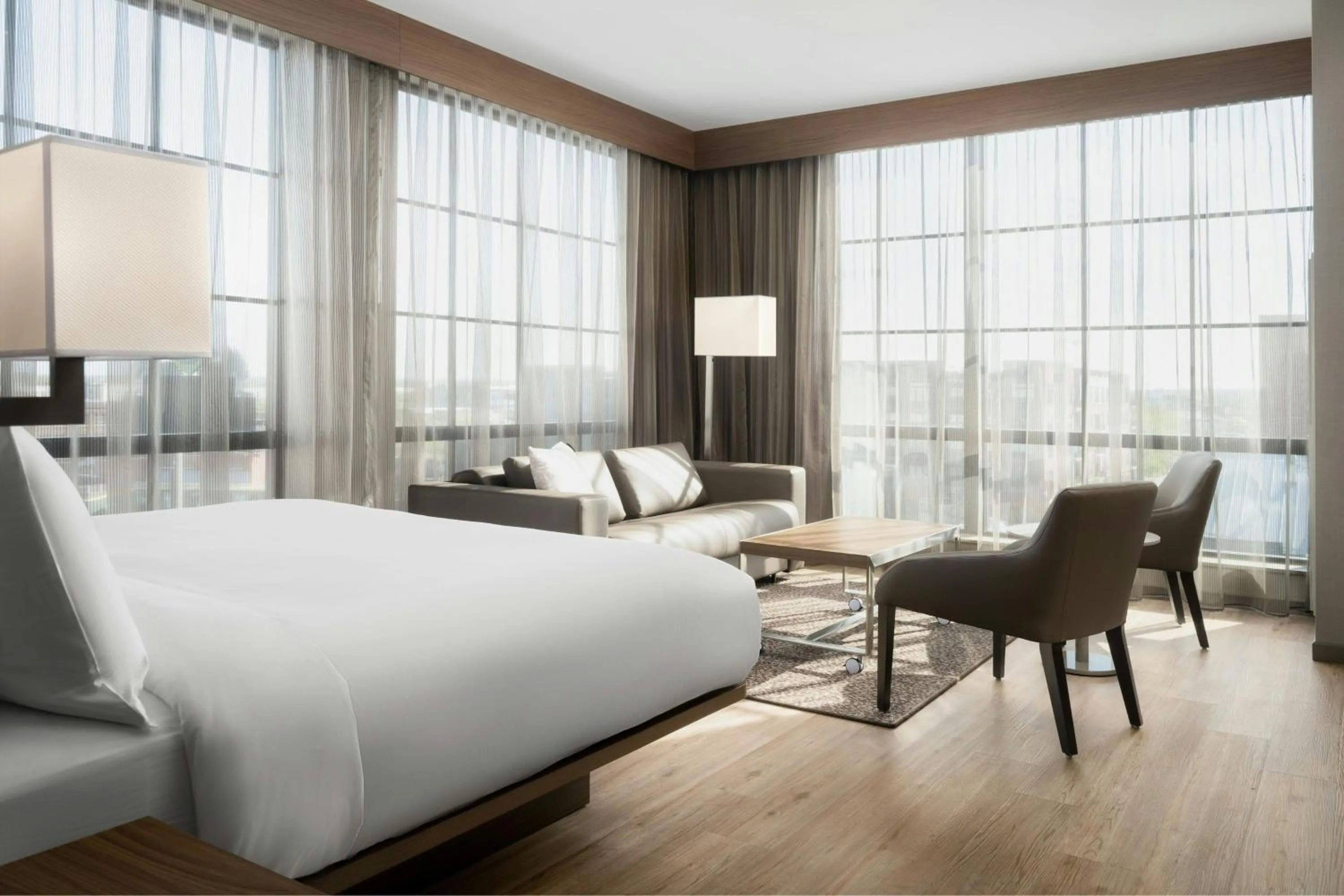 Photo of the whole room, Bed in AC Hotel by Marriott Dayton