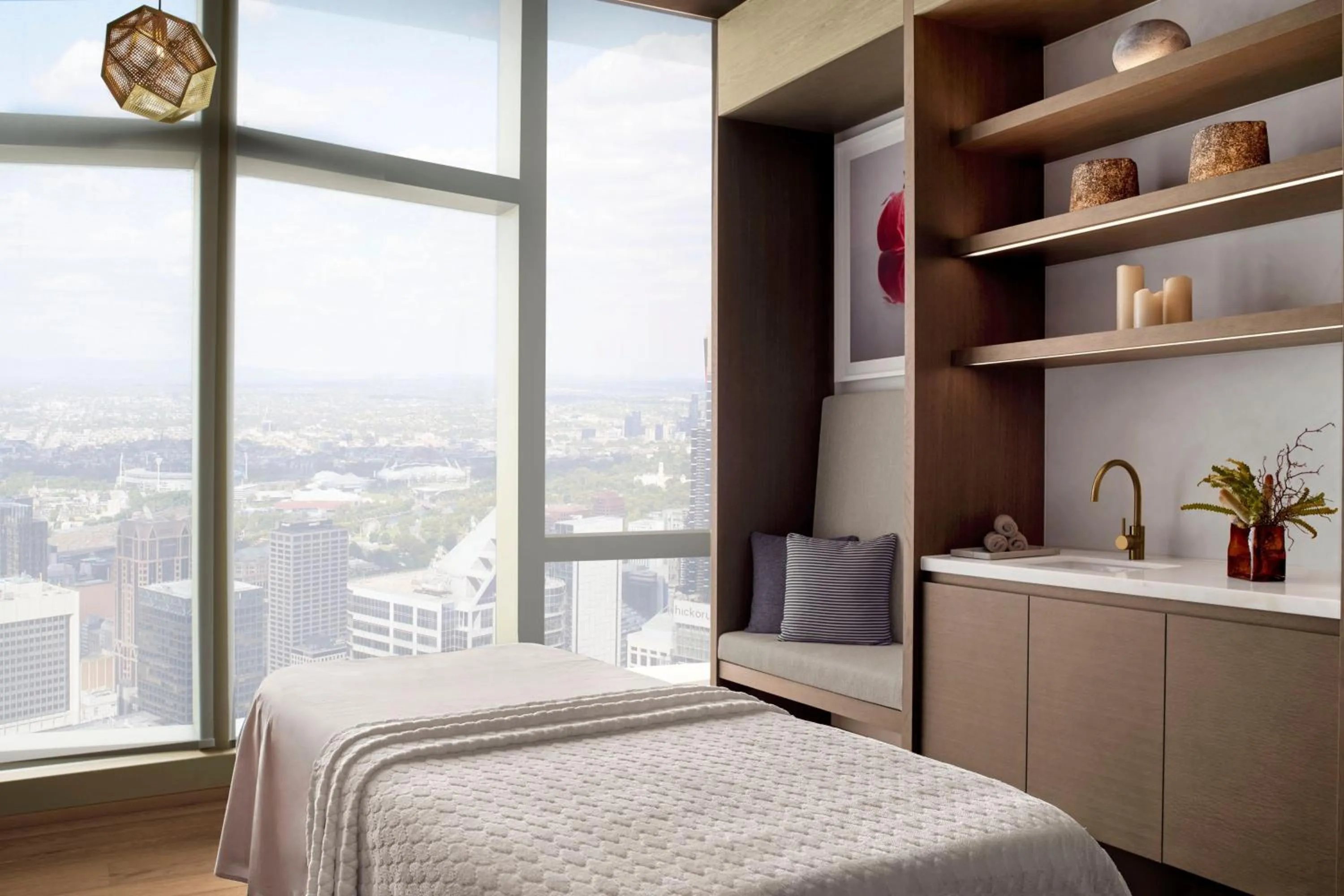 Spa and wellness centre/facilities, Bed in The Ritz-Carlton, Melbourne