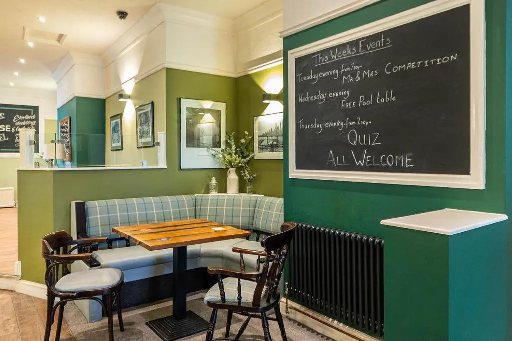 Lounge or bar in The Windmill Hotel