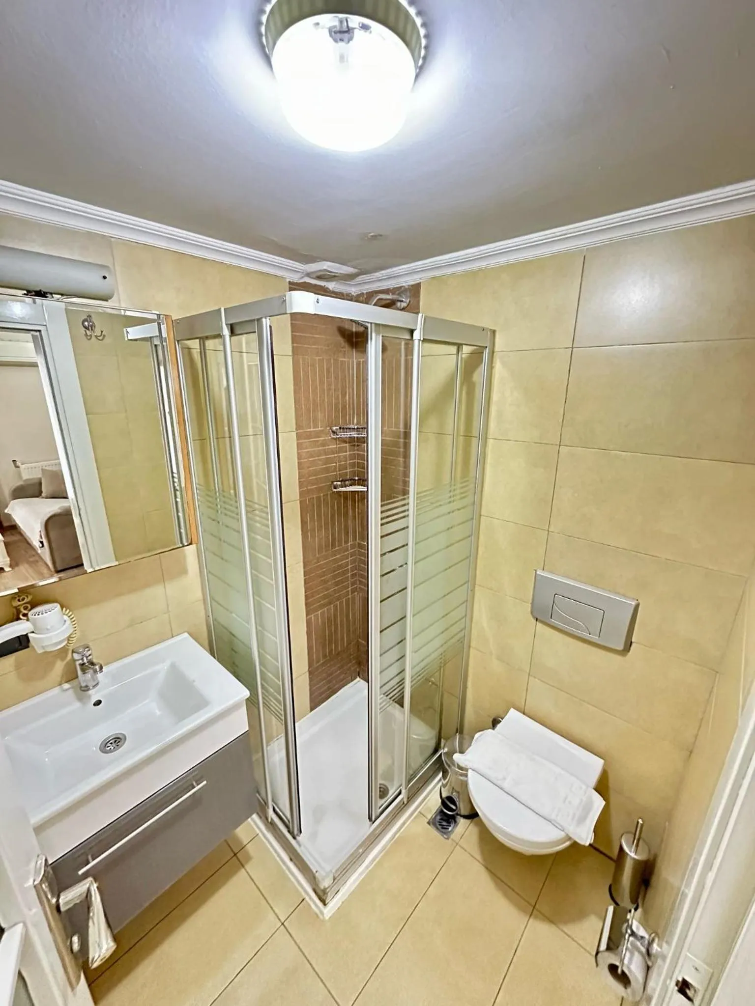 Shower in Elegance Aparts Cihangir