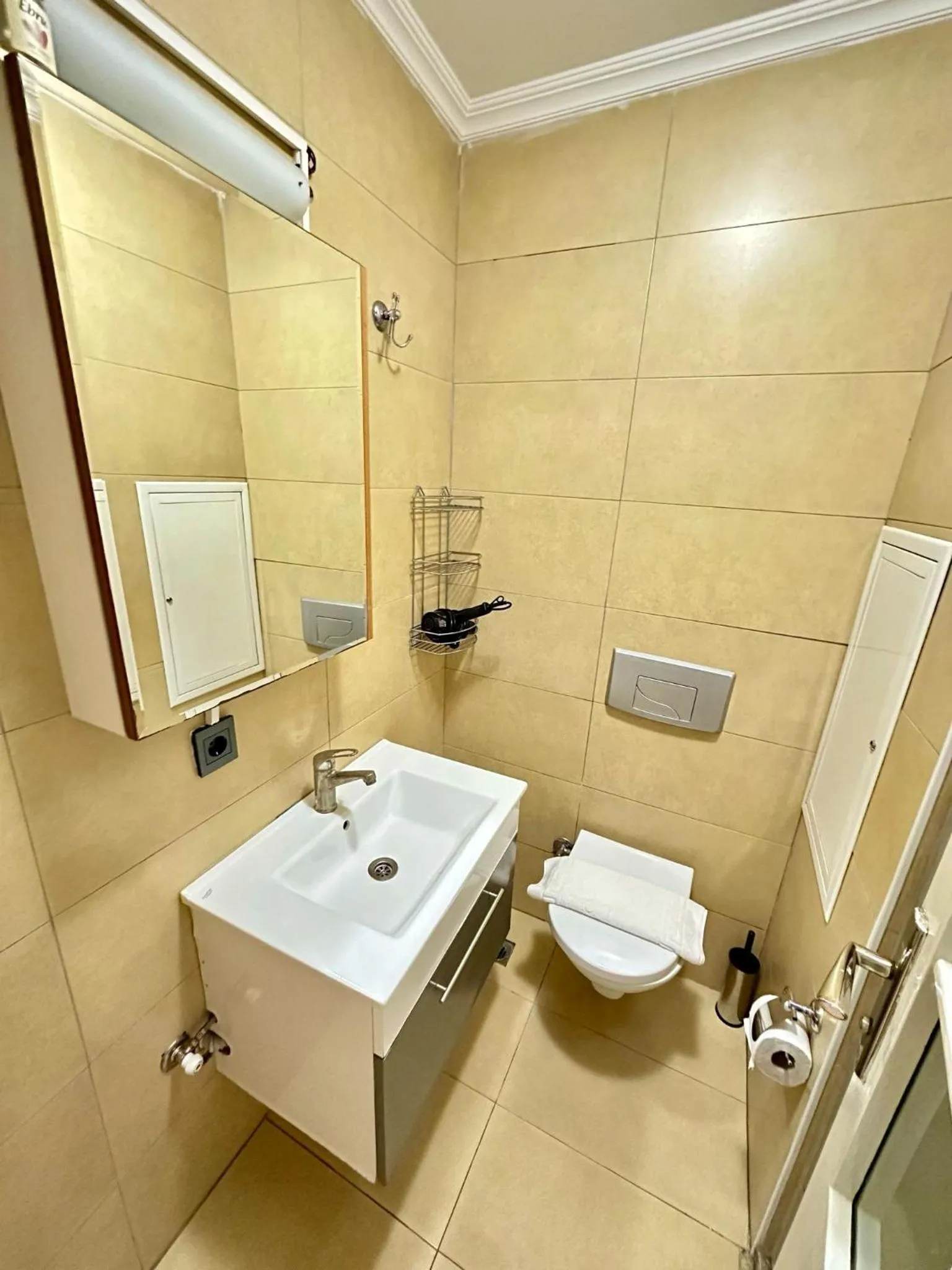 Toilet in Elegance Aparts Cihangir