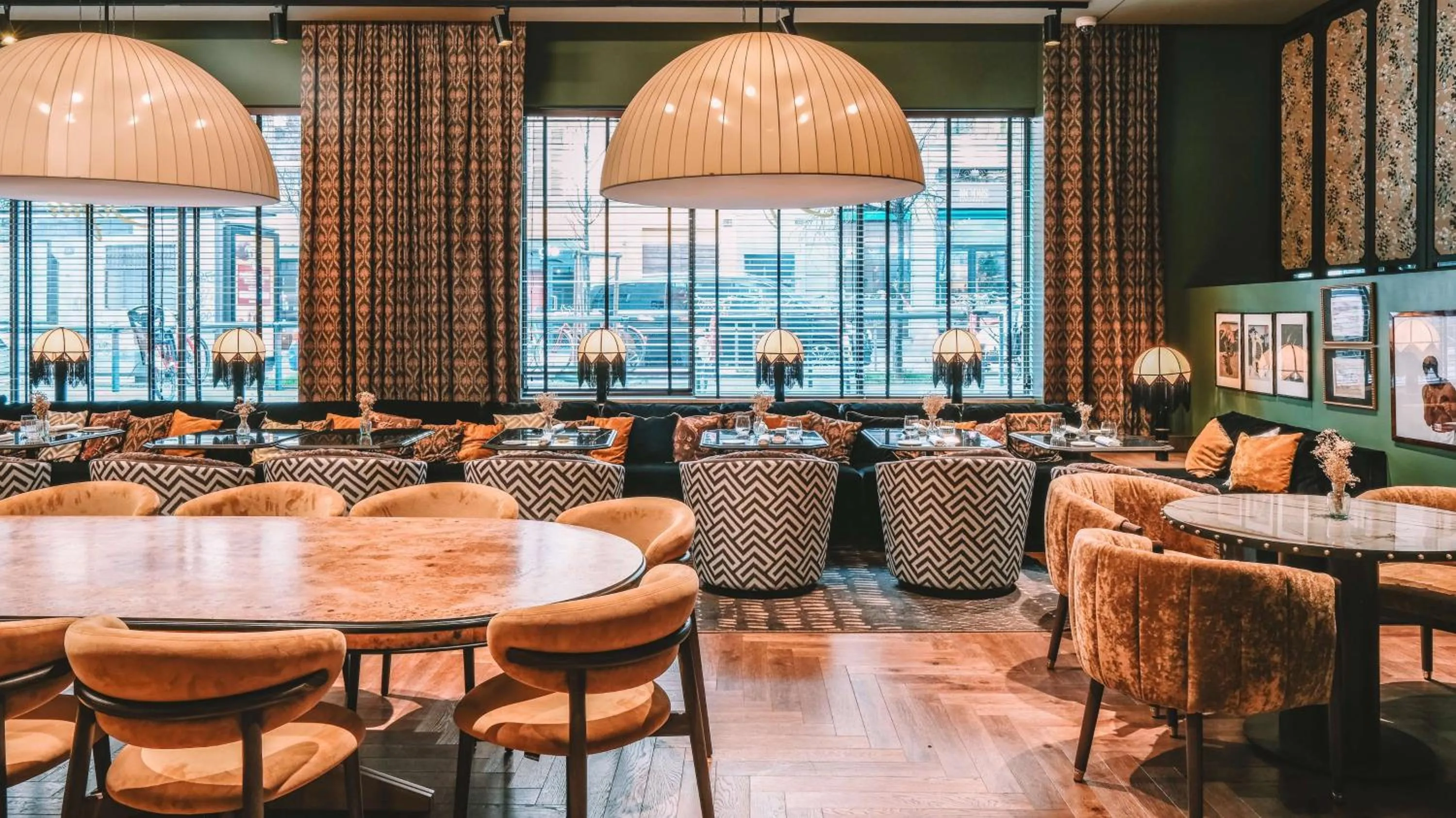 Restaurant/places to eat in Radisson Collection Hotel, Santa Sofia Milan