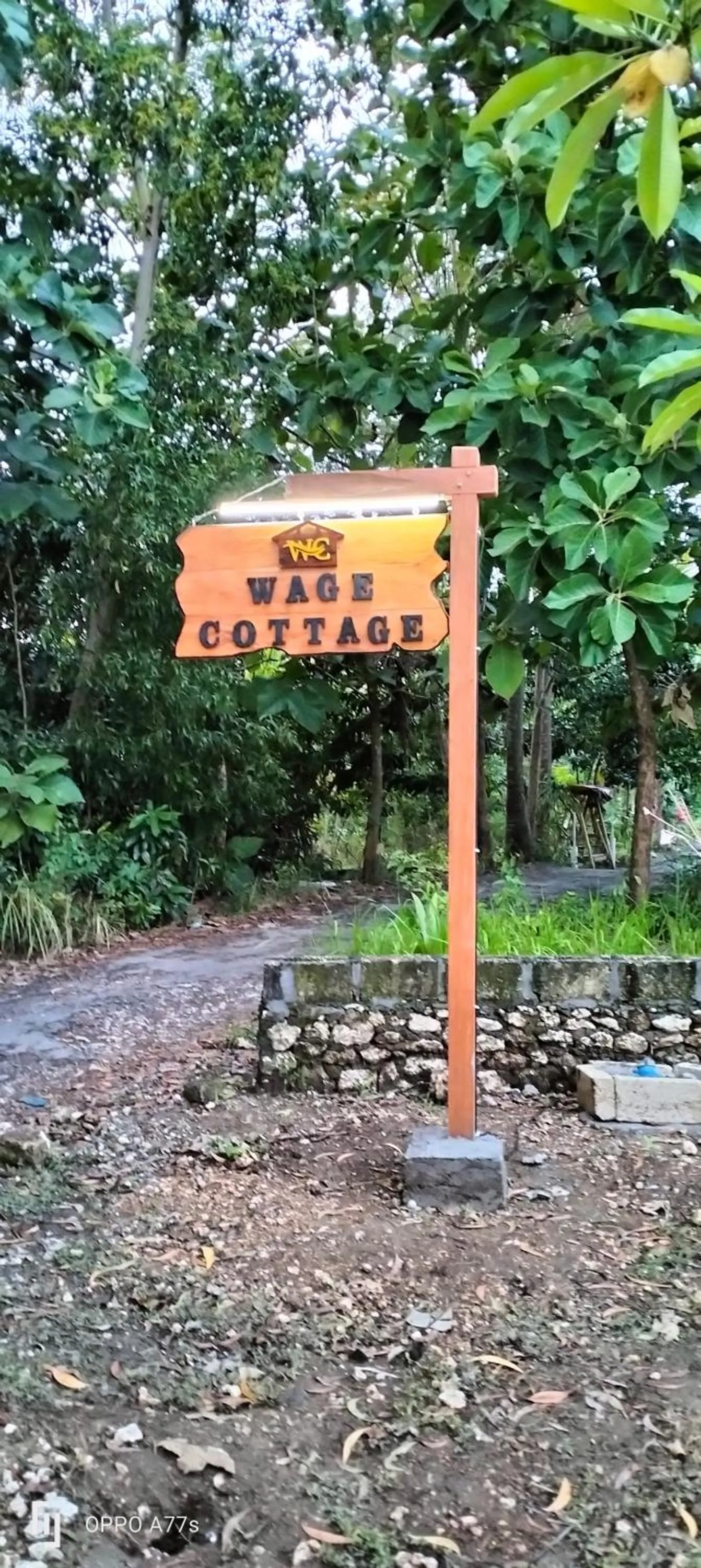 Logo/Certificate/Sign in Wage cottage
