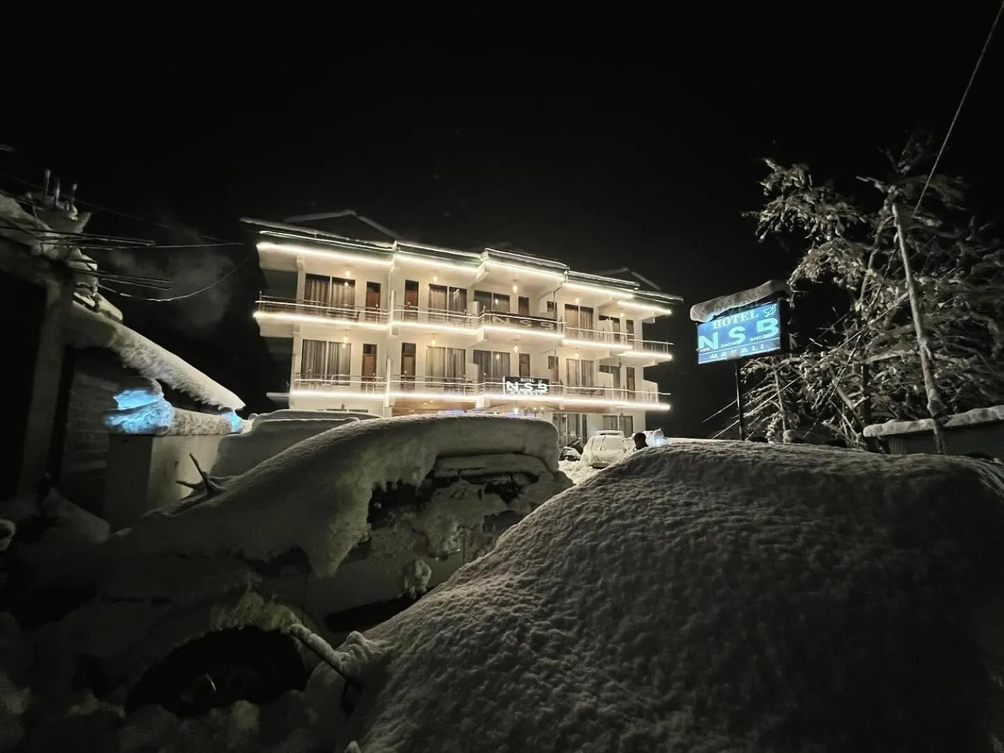 Property building in Hotel NSB Manali