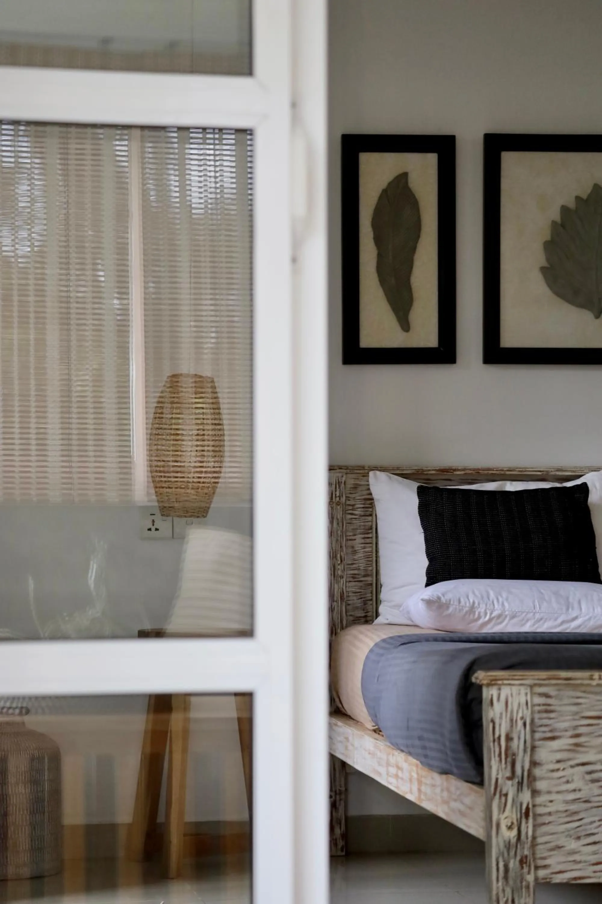 Bed in The Yard Hiriketiya