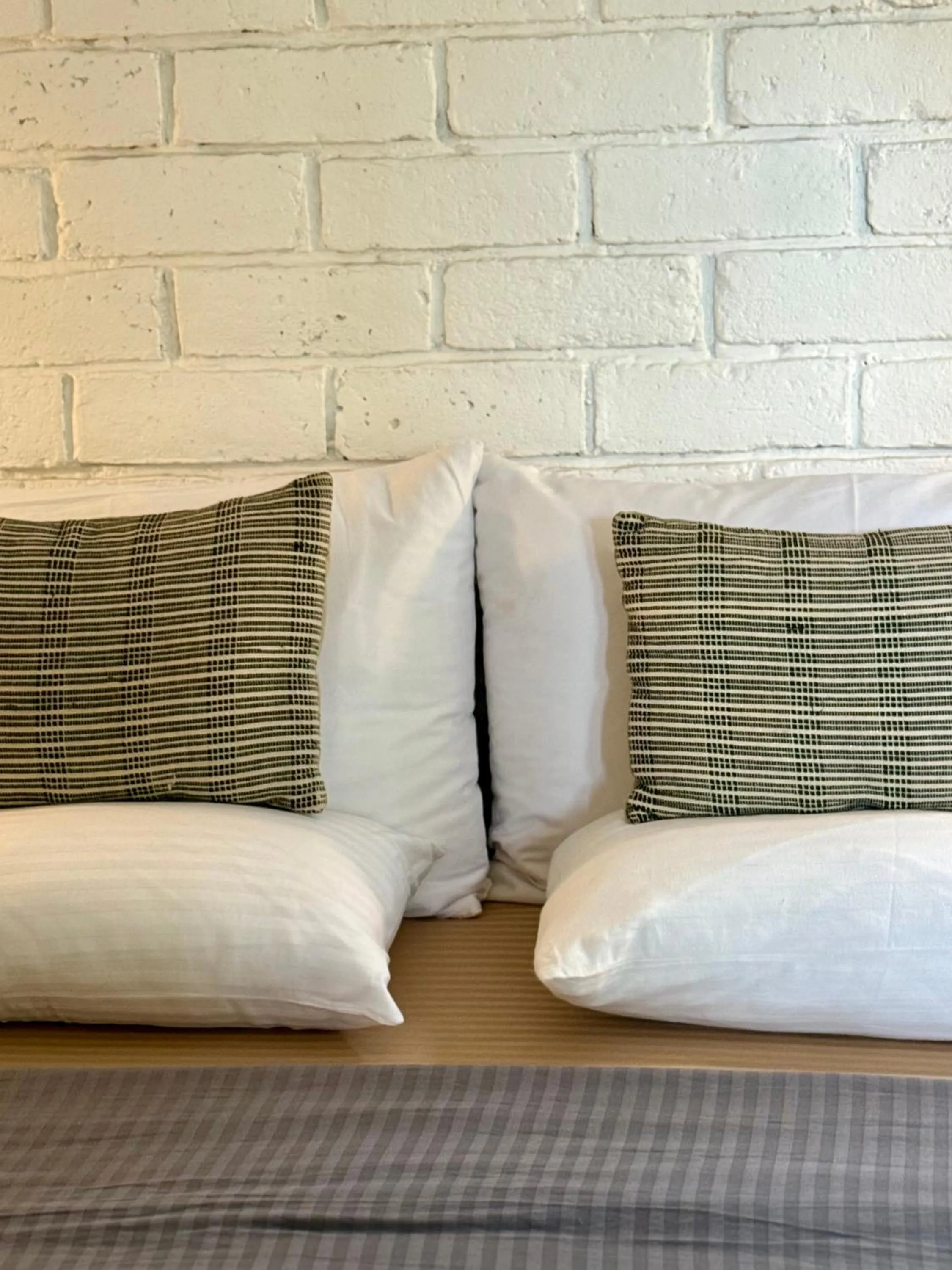 Bed in The Yard Hiriketiya