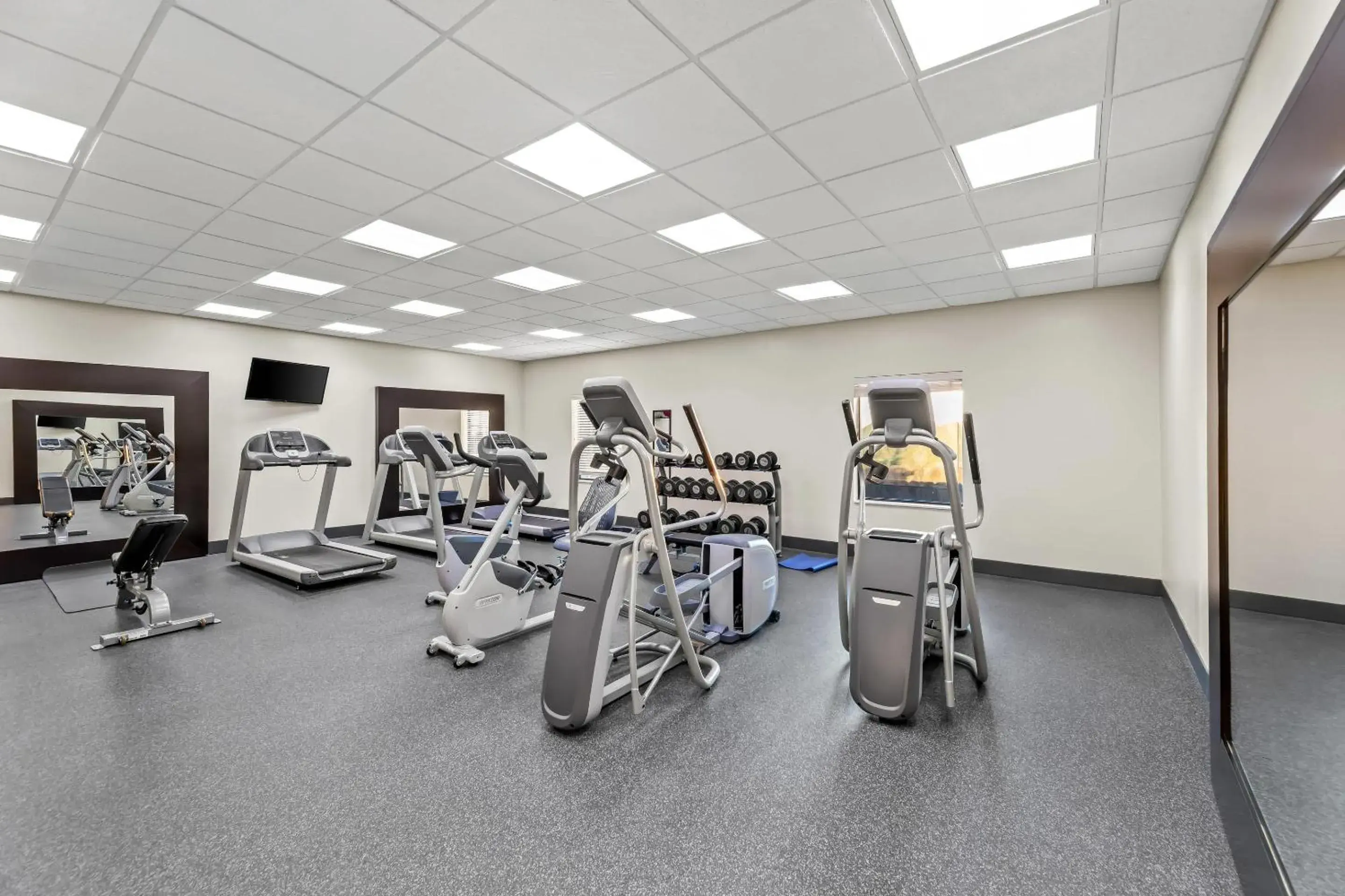 Fitness centre/facilities in Quality Inn - Pratt Fitness centre/facilities in Quality Inn - Pratt