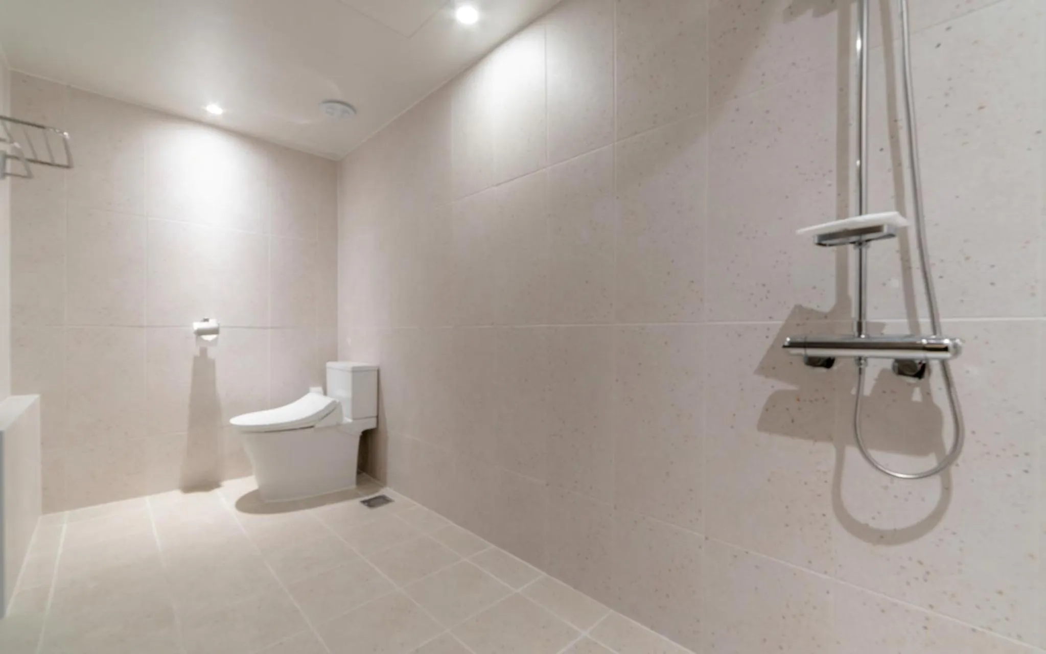 Shower in Aank Hotel Incheon Bupyeong