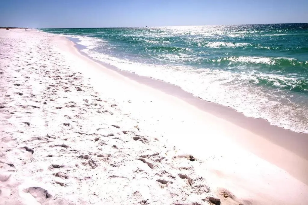 Hannah's Beach Paradise