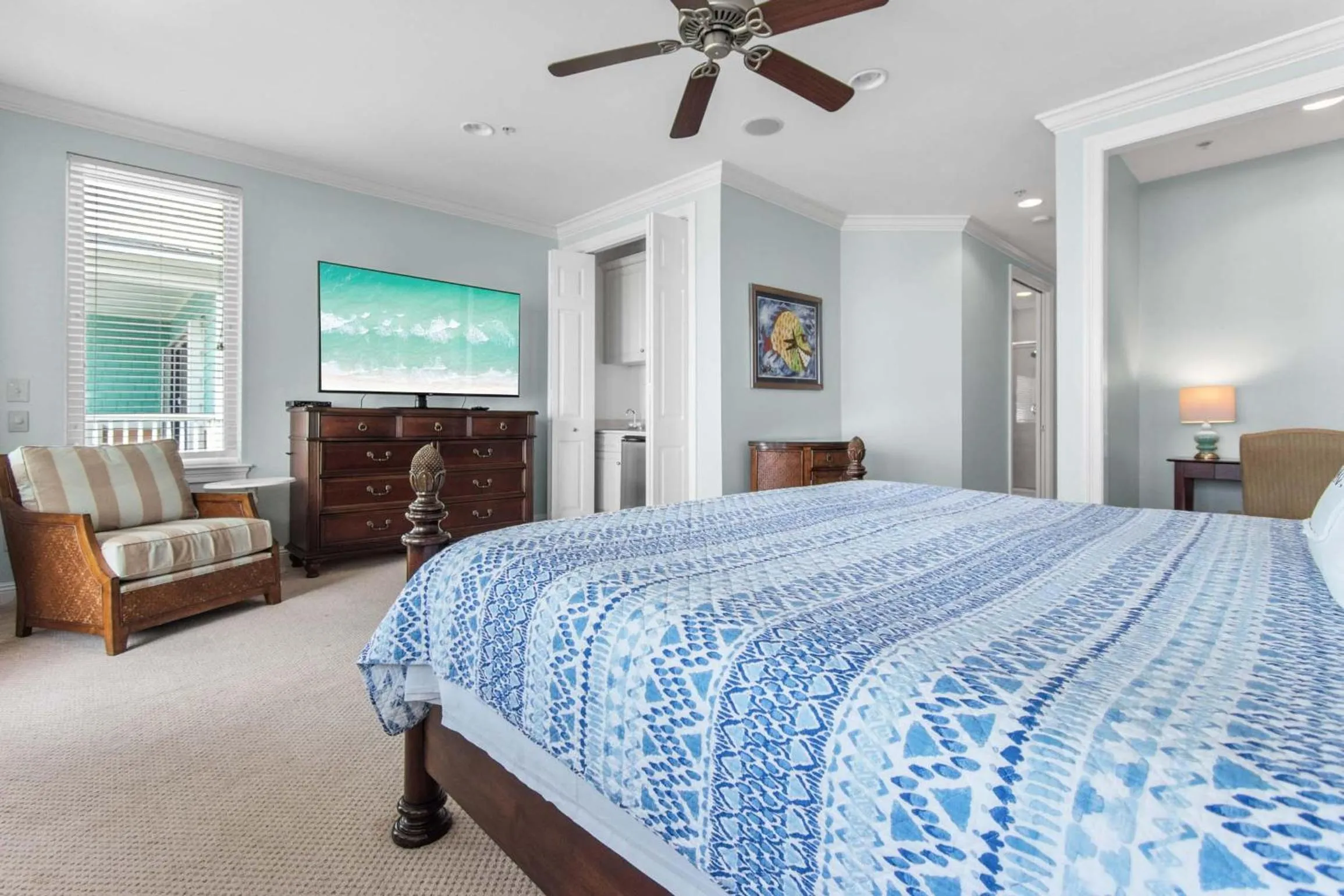 Bed in Hannah's Beach Paradise