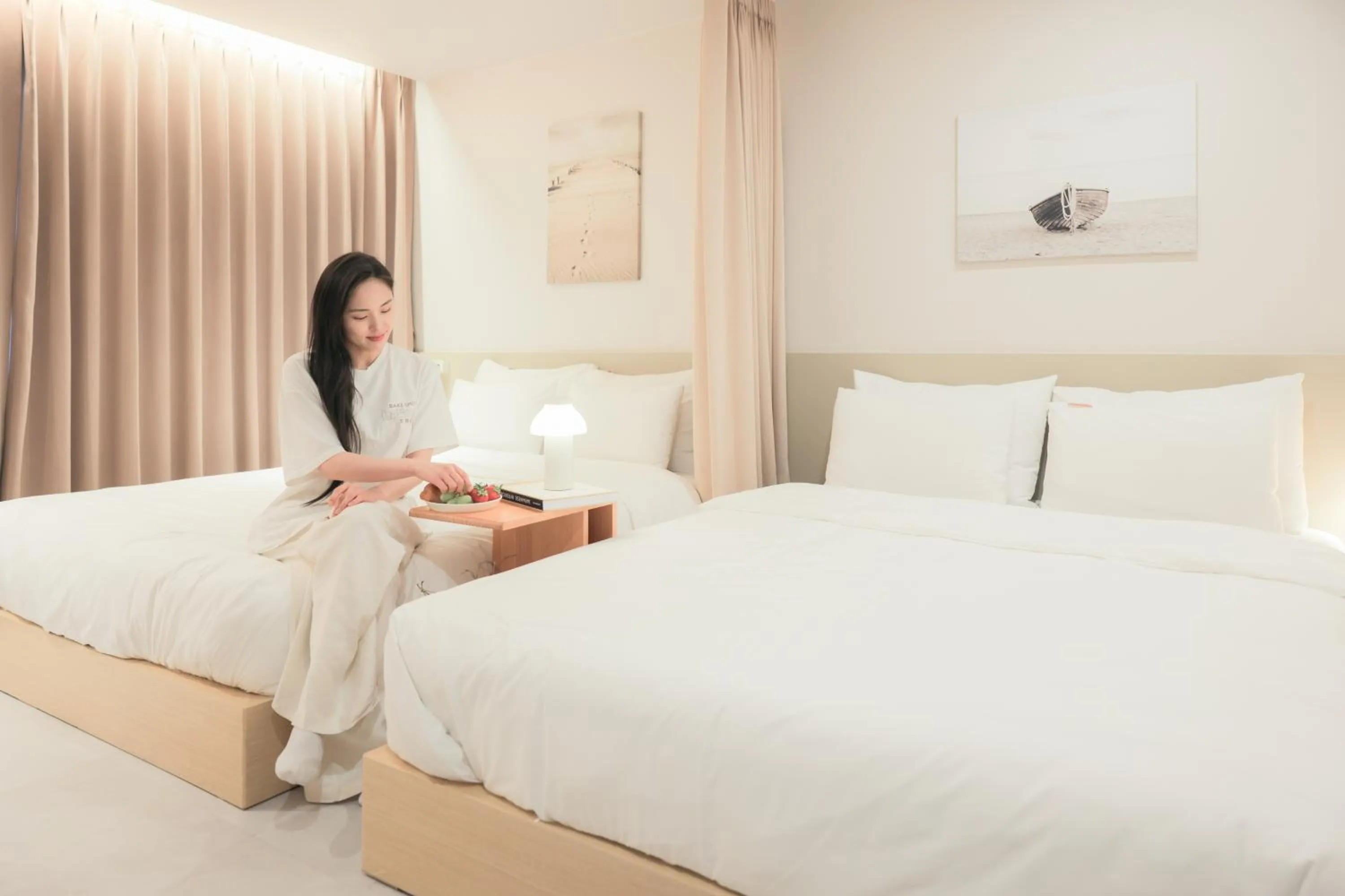 Bed in Nomad Anook Hotel Gumi