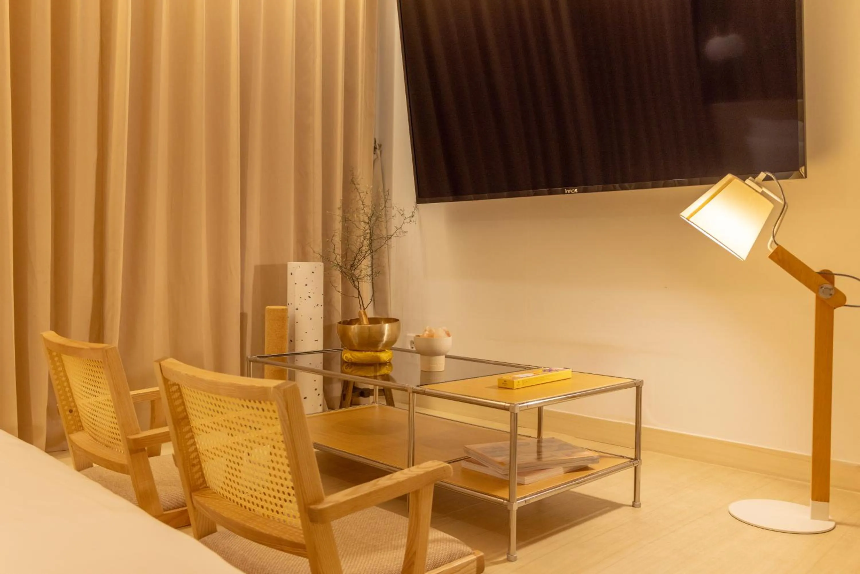 Nomad Aank Hotel Gumi