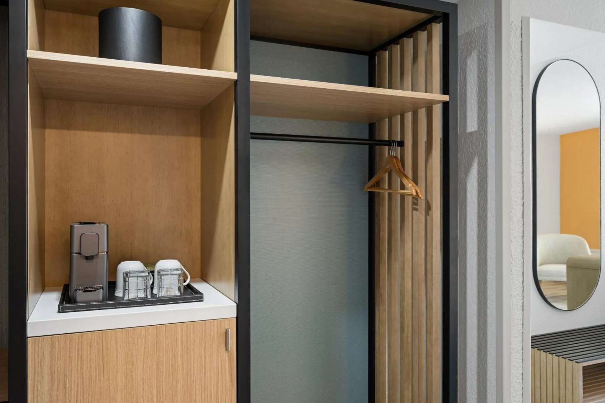 Photo of the whole room in voco The Shelby - Myrtle Beach by IHG