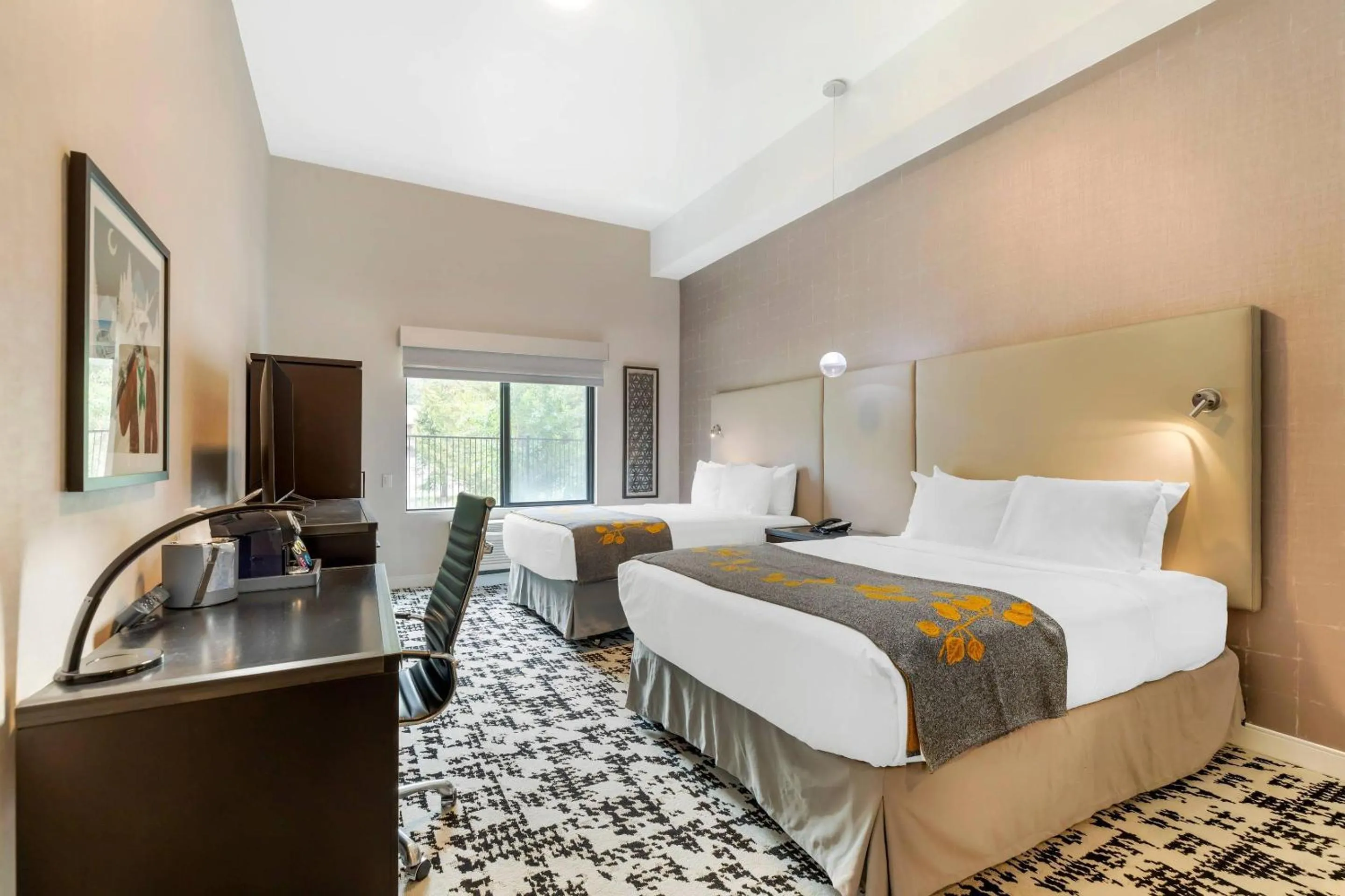 Bedroom in Cambria Hotel Copper Mountain