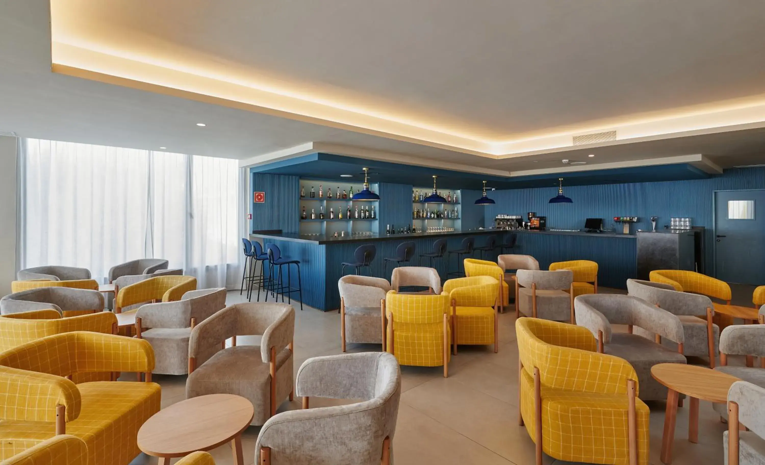 Lounge or bar in Protur Sa Coma Playa Hotel & Spa Lounge or bar in Protur Sa Coma Playa Hotel & Spa