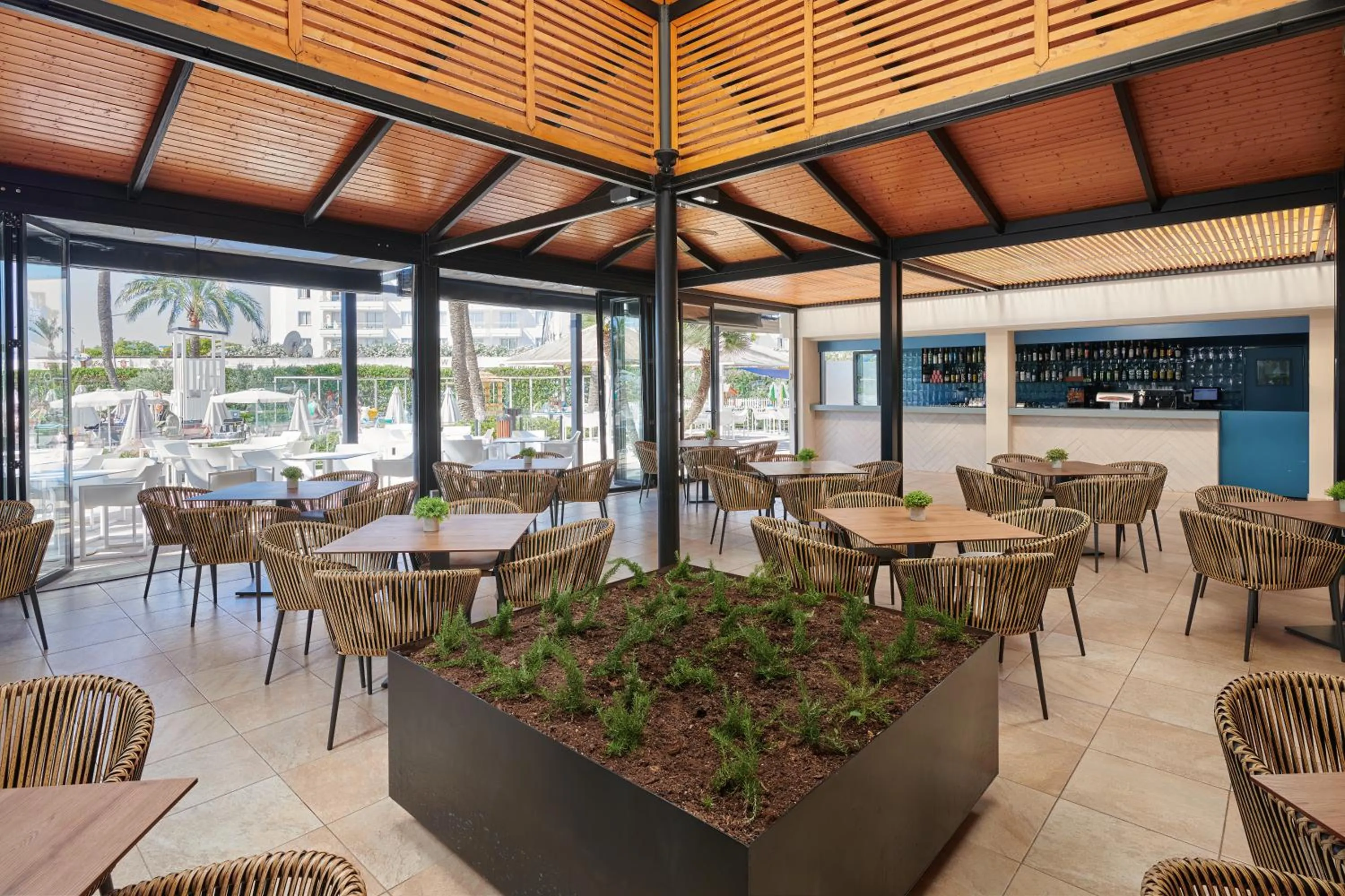 Restaurant/places to eat in Protur Sa Coma Playa Hotel & Spa