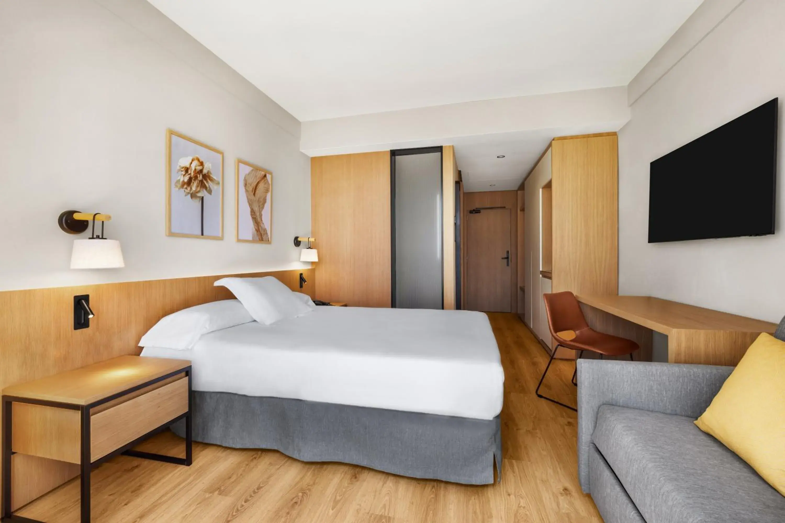 Bedroom, Bed in Protur Sa Coma Playa Hotel & Spa Bedroom, Bed in Protur Sa Coma Playa Hotel & Spa