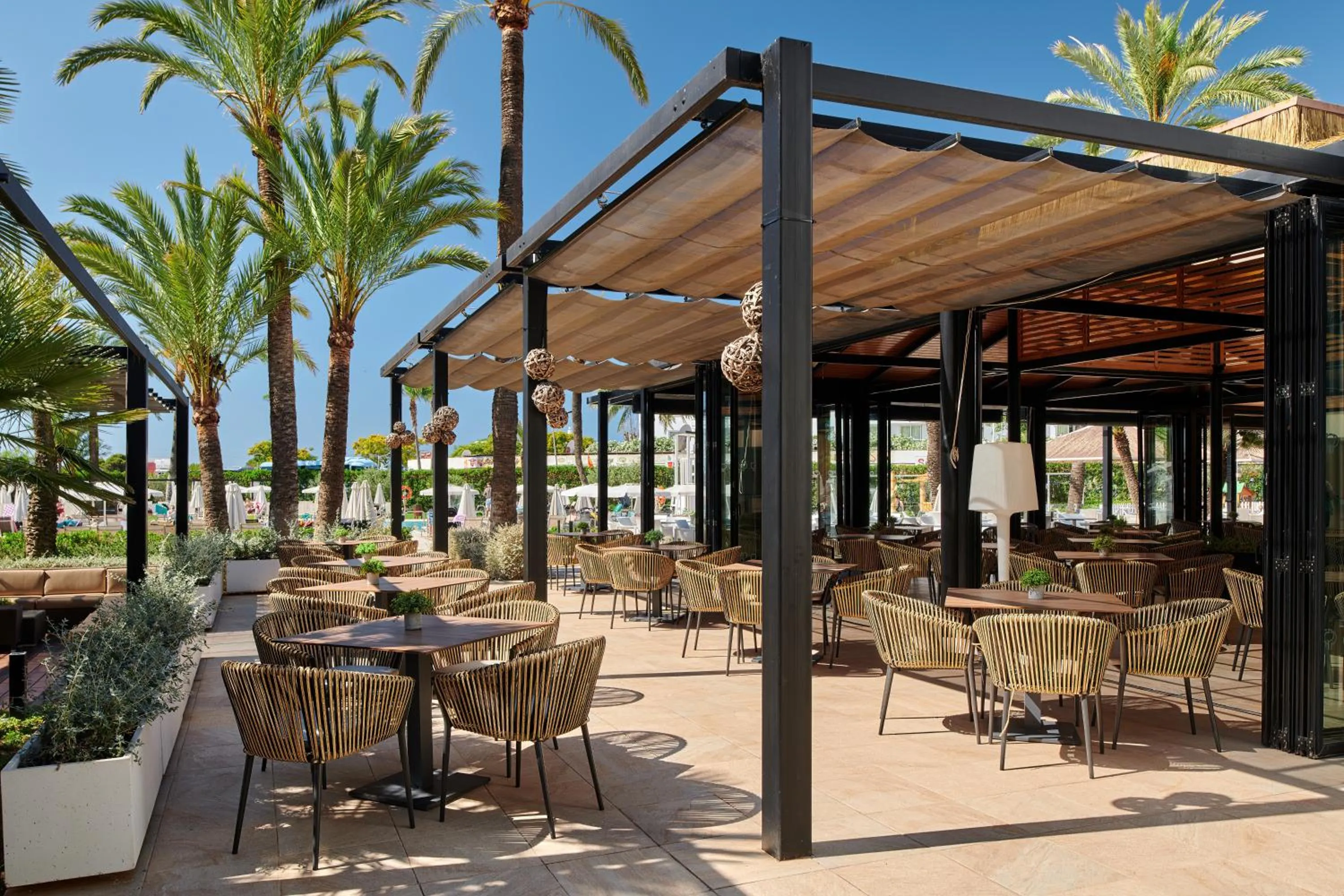 Restaurant/places to eat in Protur Sa Coma Playa Hotel & Spa