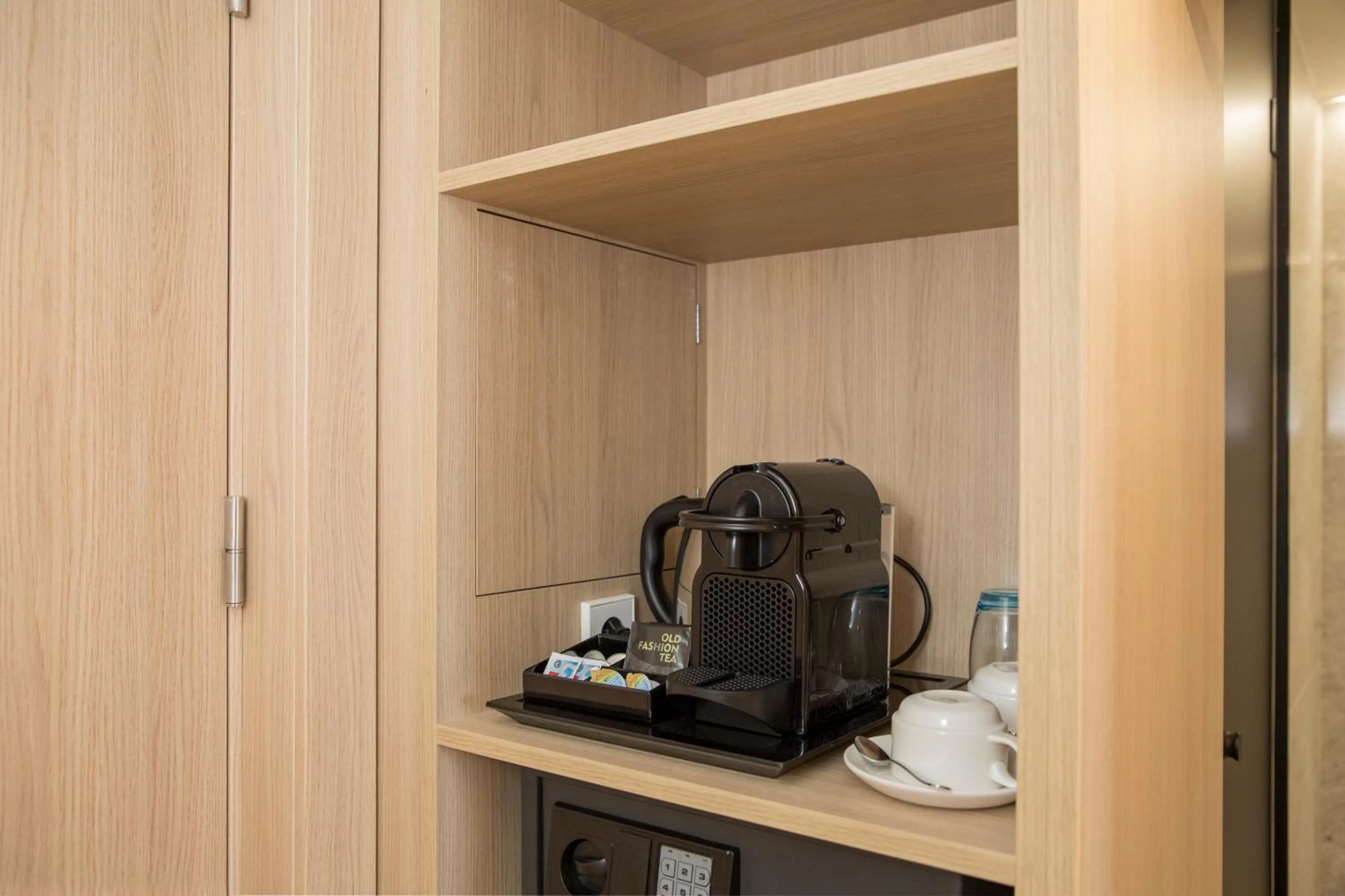 Coffee/tea facilities in FERGUS Style Tobago - Adults Only