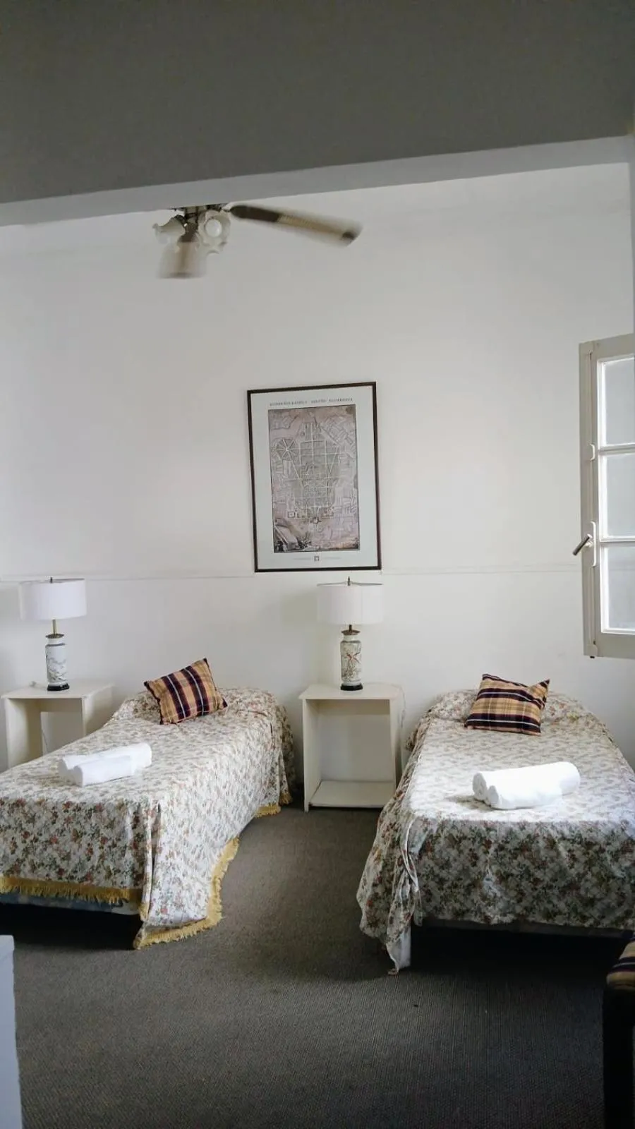 Photo of the whole room, Bed in Hostal del Sur