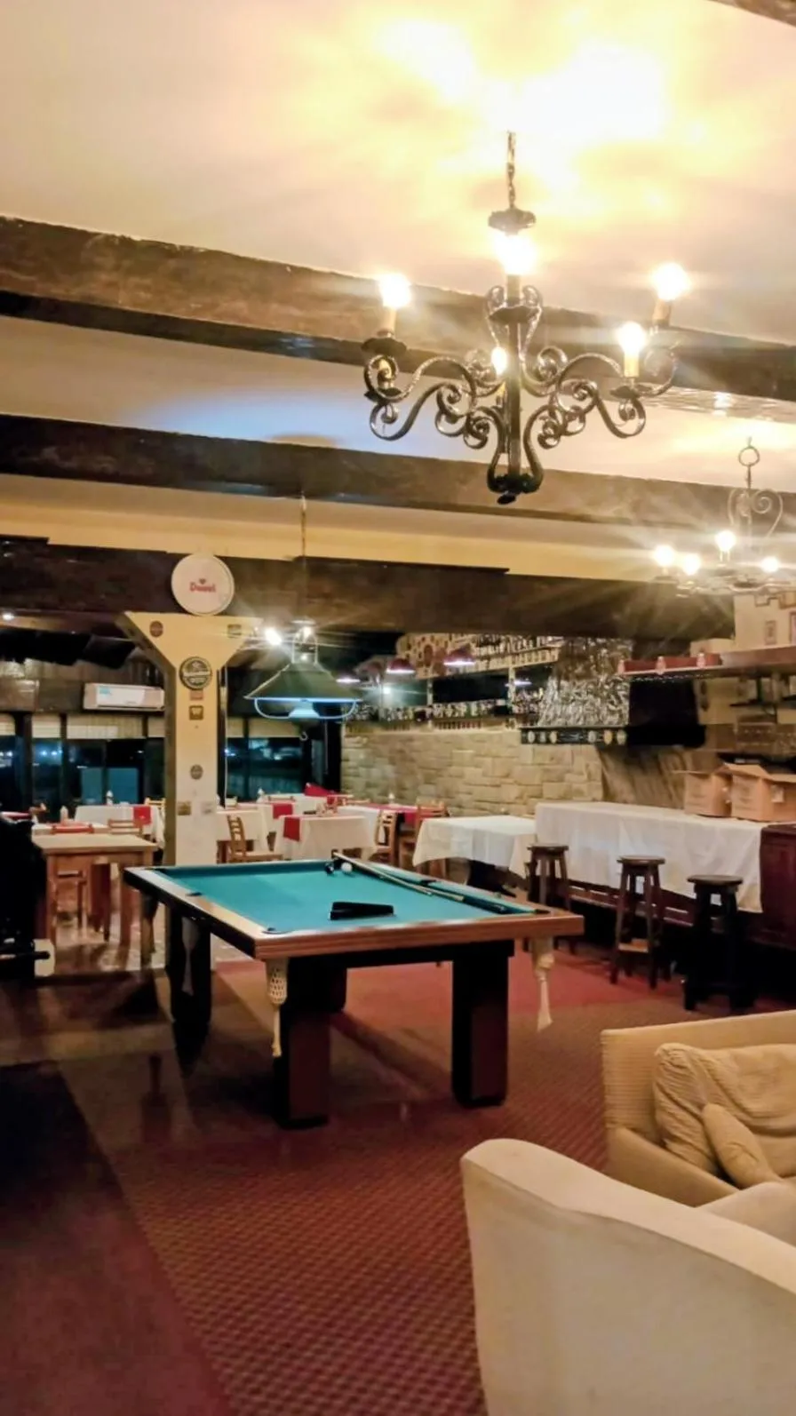 Billiard in Hostal del Sur