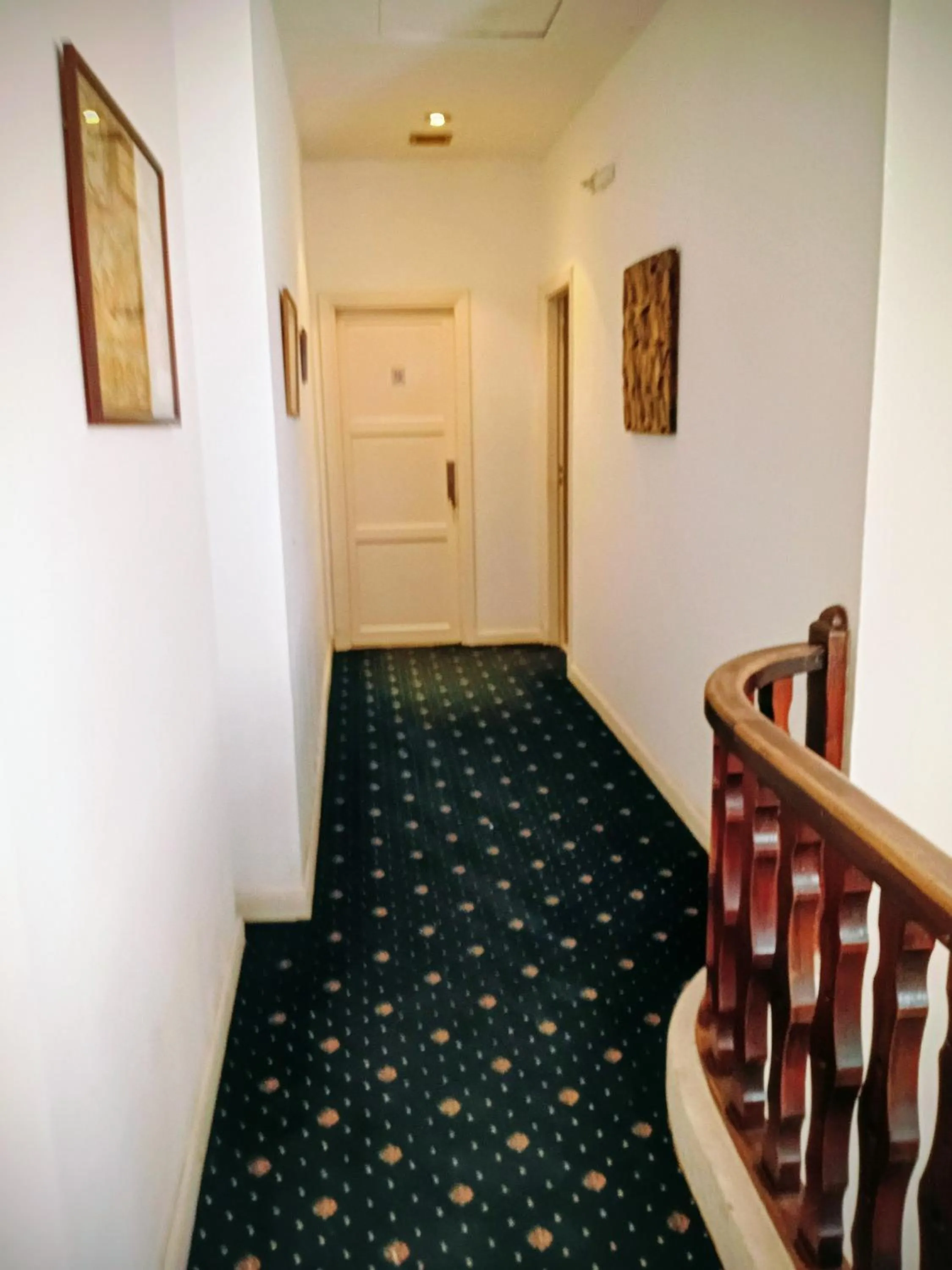 Property building in Hostal del Sur