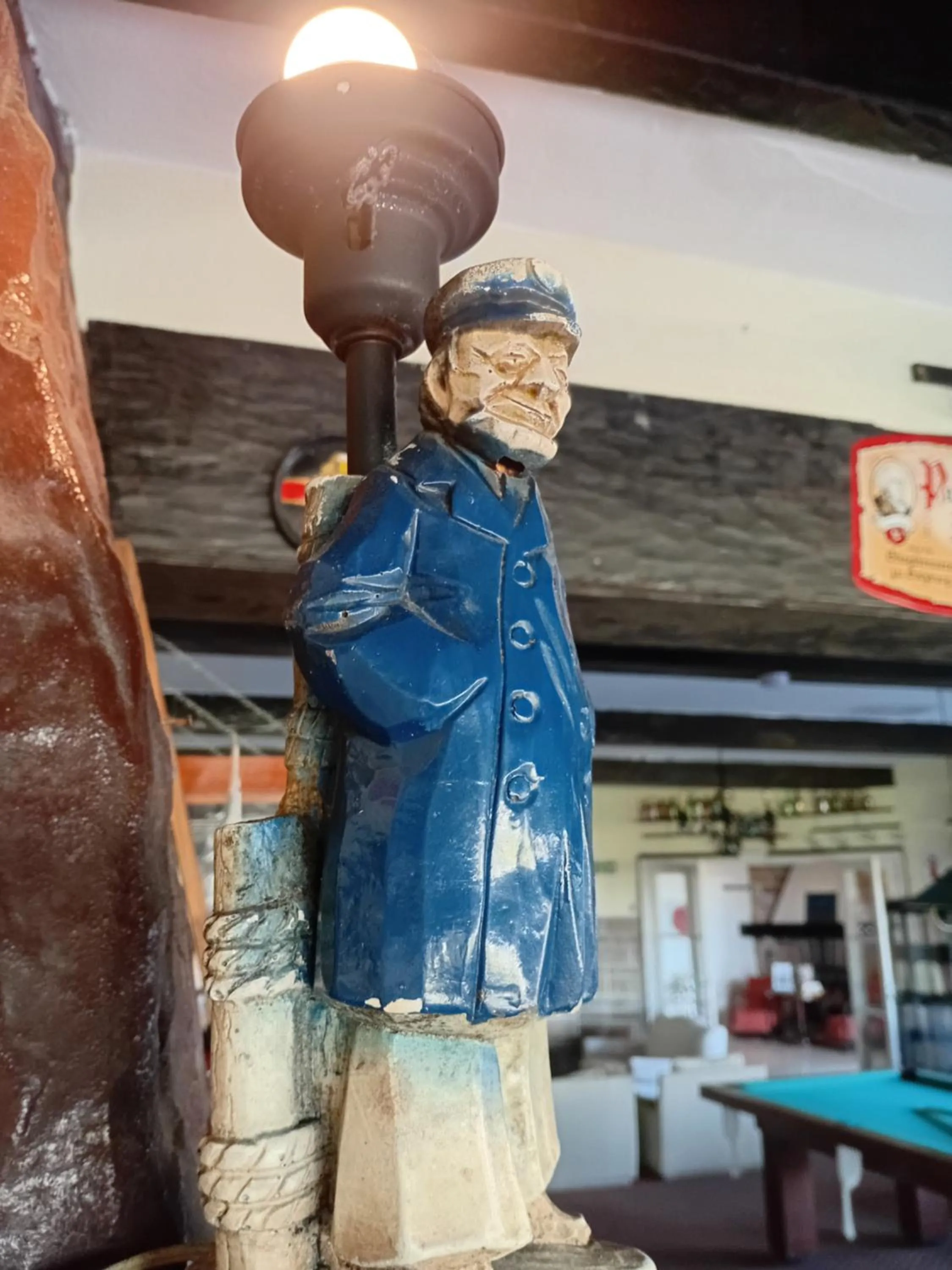 Decorative detail in Hostal del Sur