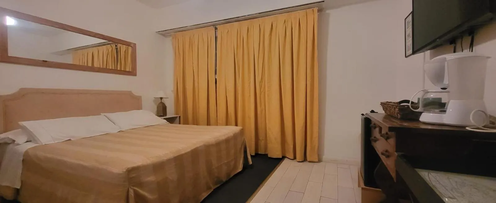 Bed in Hostal del Sur
