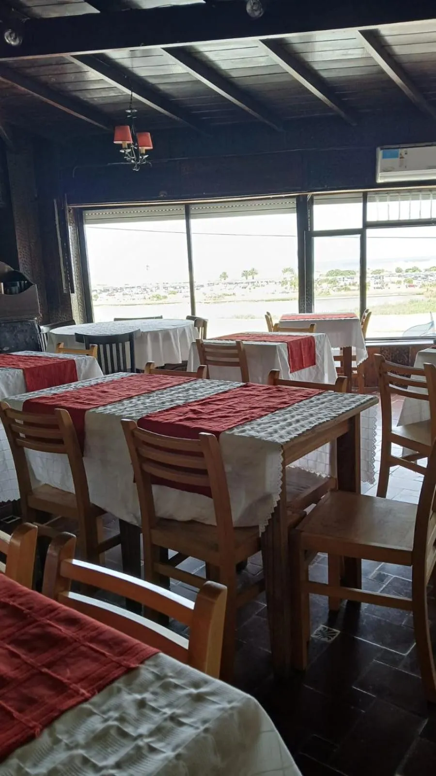 Restaurant/places to eat in Hostal del Sur