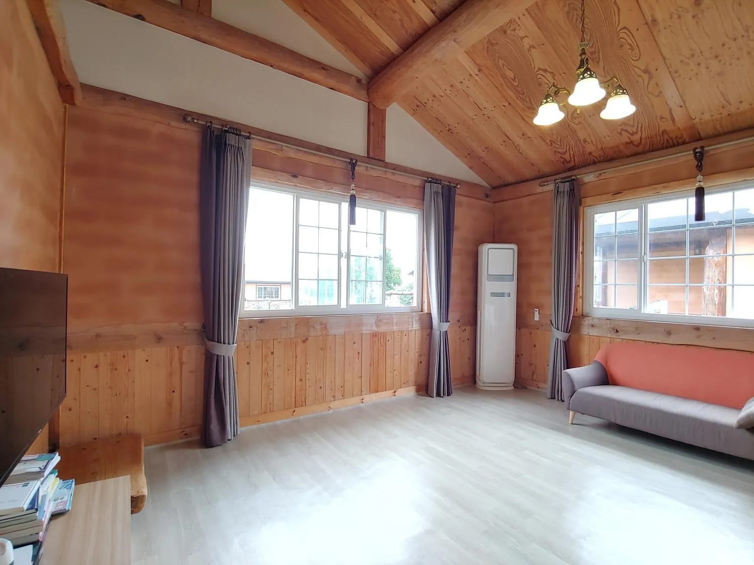 Geumok Log Pension