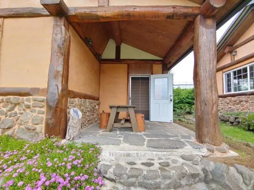 Geumok Log Pension