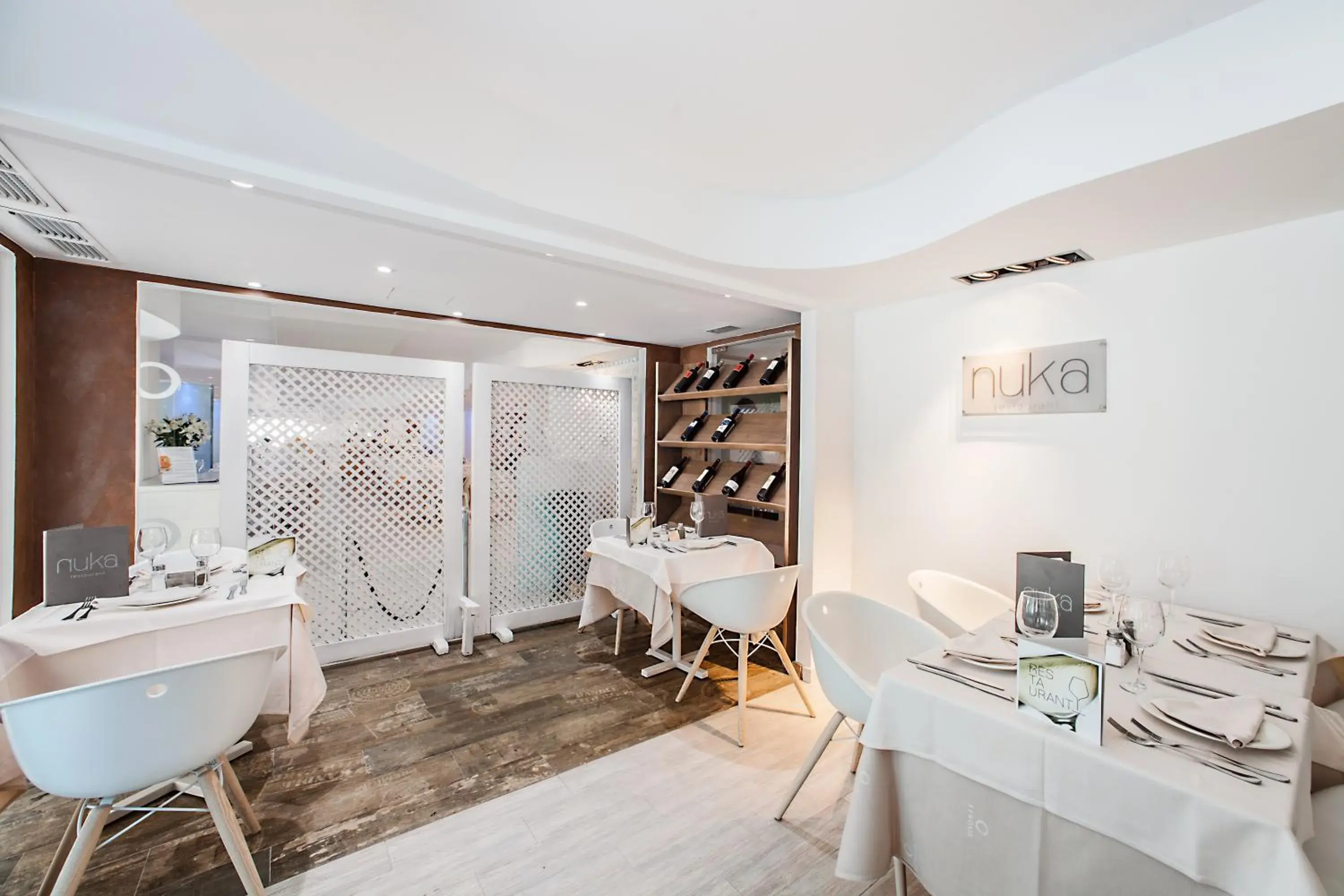 Restaurant/places to eat in FERGUS Style Cala Blanca Suites Restaurant/places to eat in FERGUS Style Cala Blanca Suites