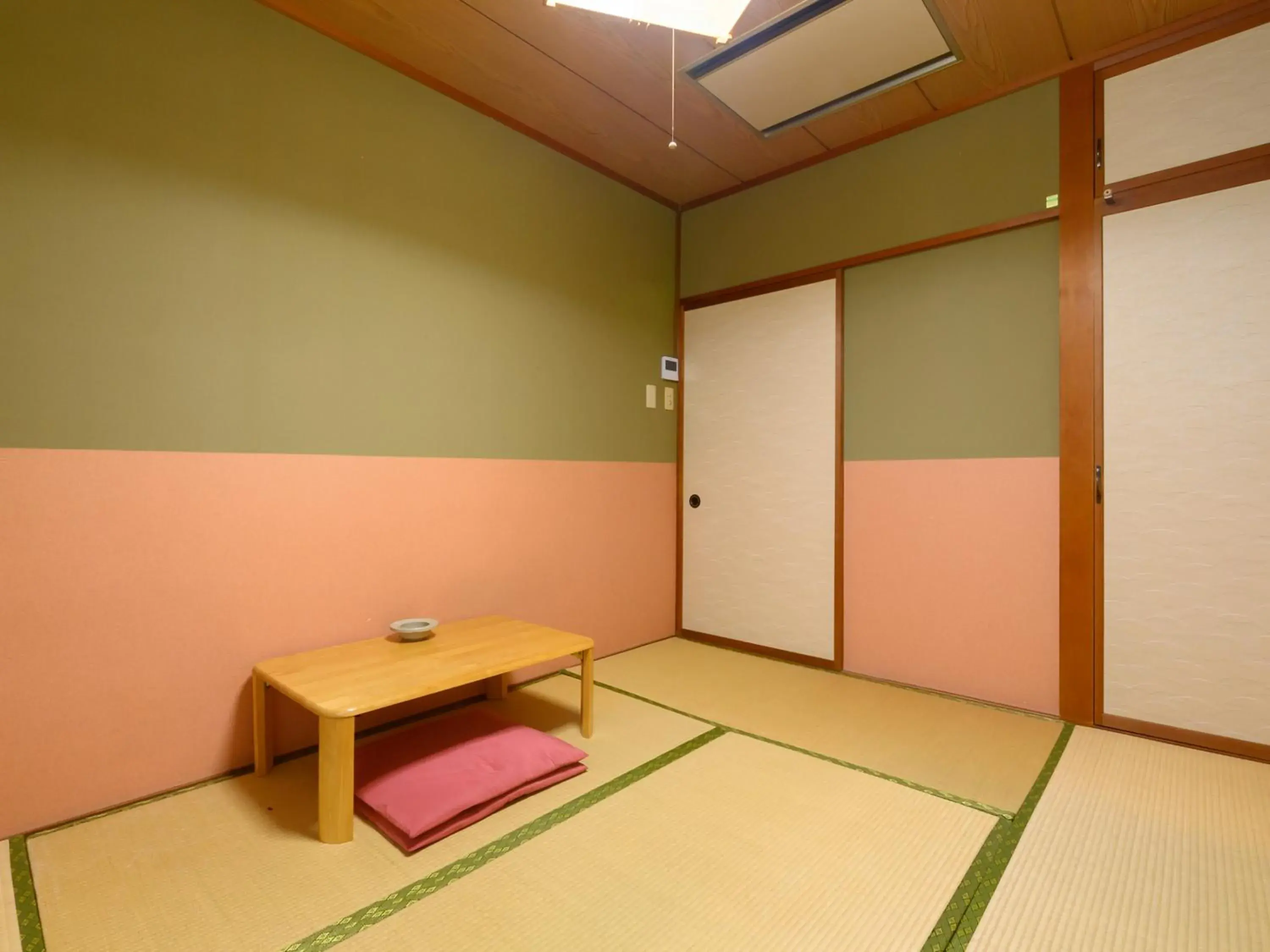 Standard Single Room with Shared Bathroom in Tabist Business Ryokan Hotel Yukimiso Standard Single Room with Shared Bathroom in Tabist Business Ryokan Hotel Yukimiso