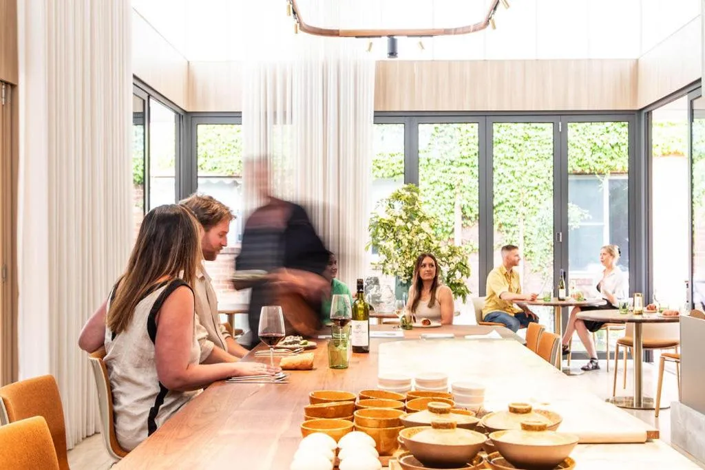 Restaurant/places to eat in Hotel Vera Ballarat