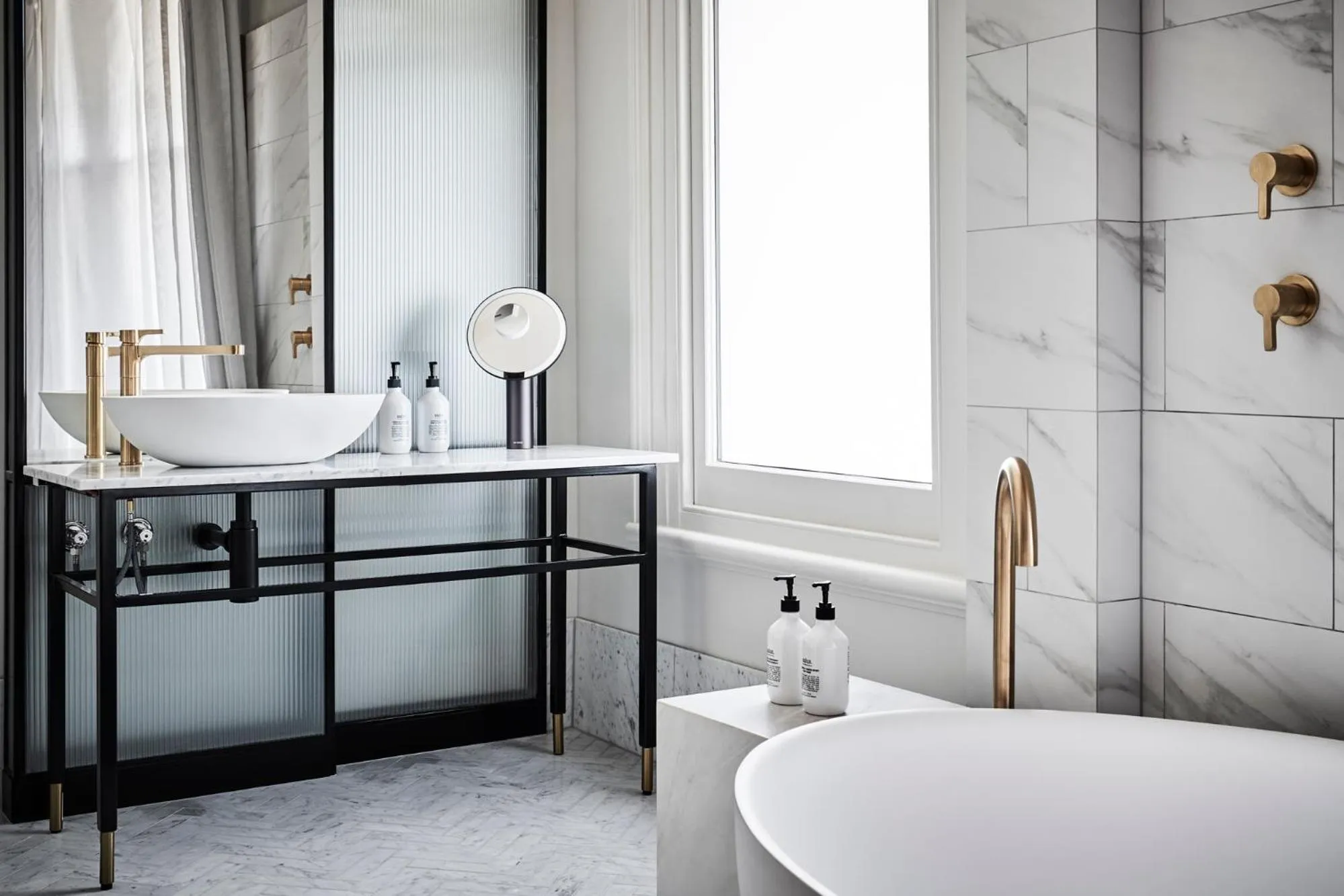 Bathroom in Hotel Vera Ballarat