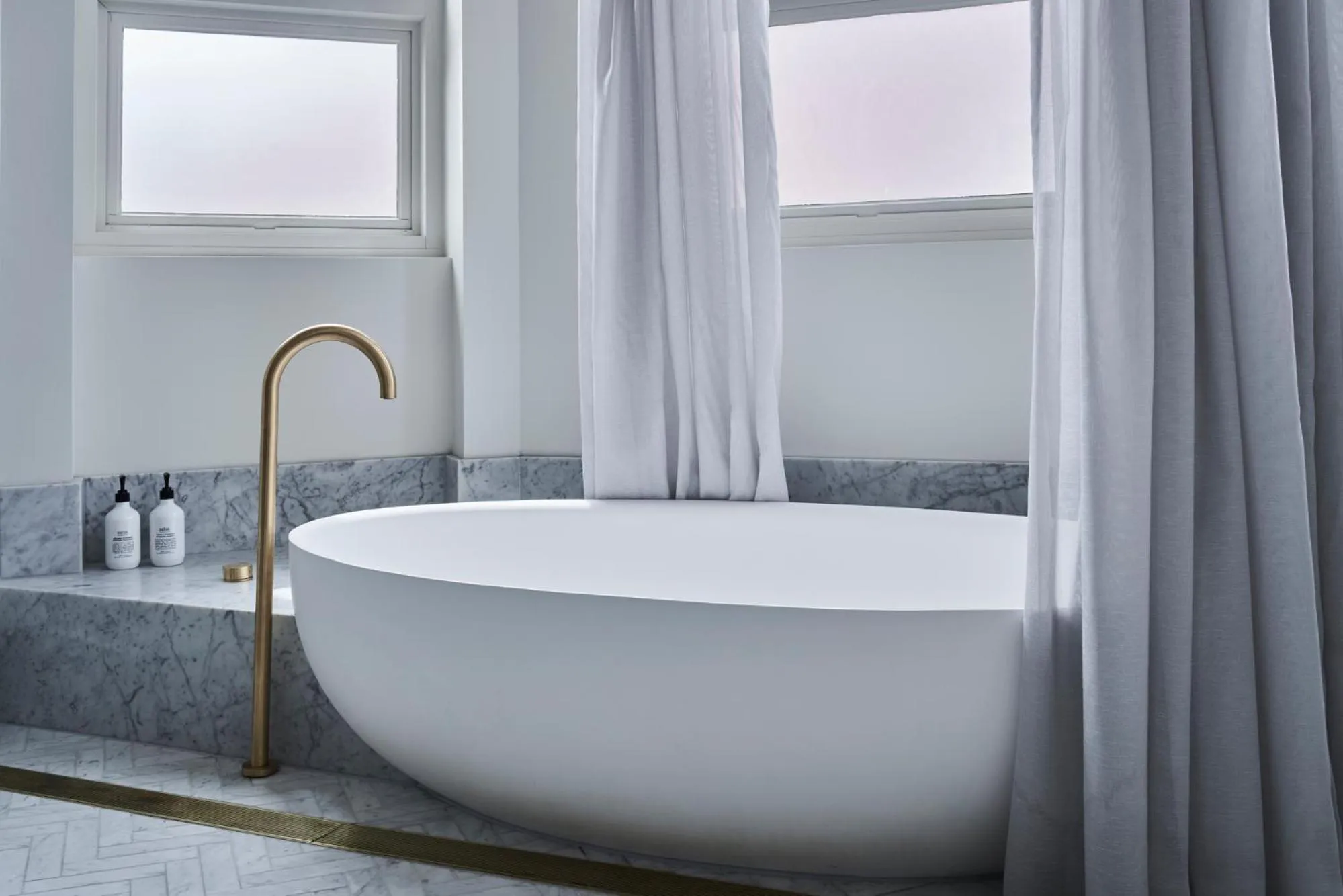 Bathroom in Hotel Vera Ballarat