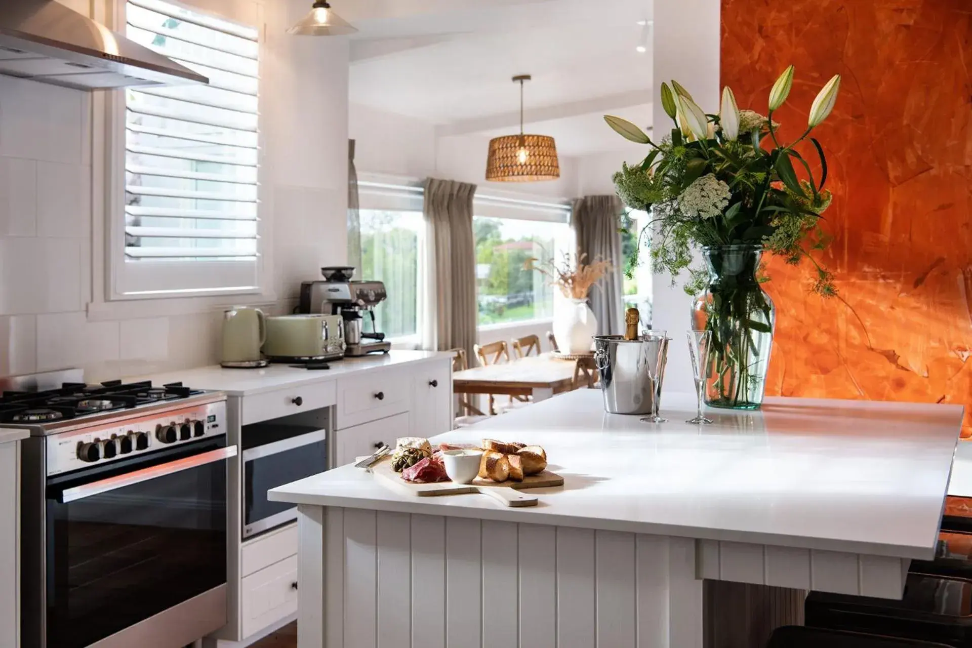 Stockton House- spectacular 2 bedroom home Stockton House- spectacular 2 bedroom home