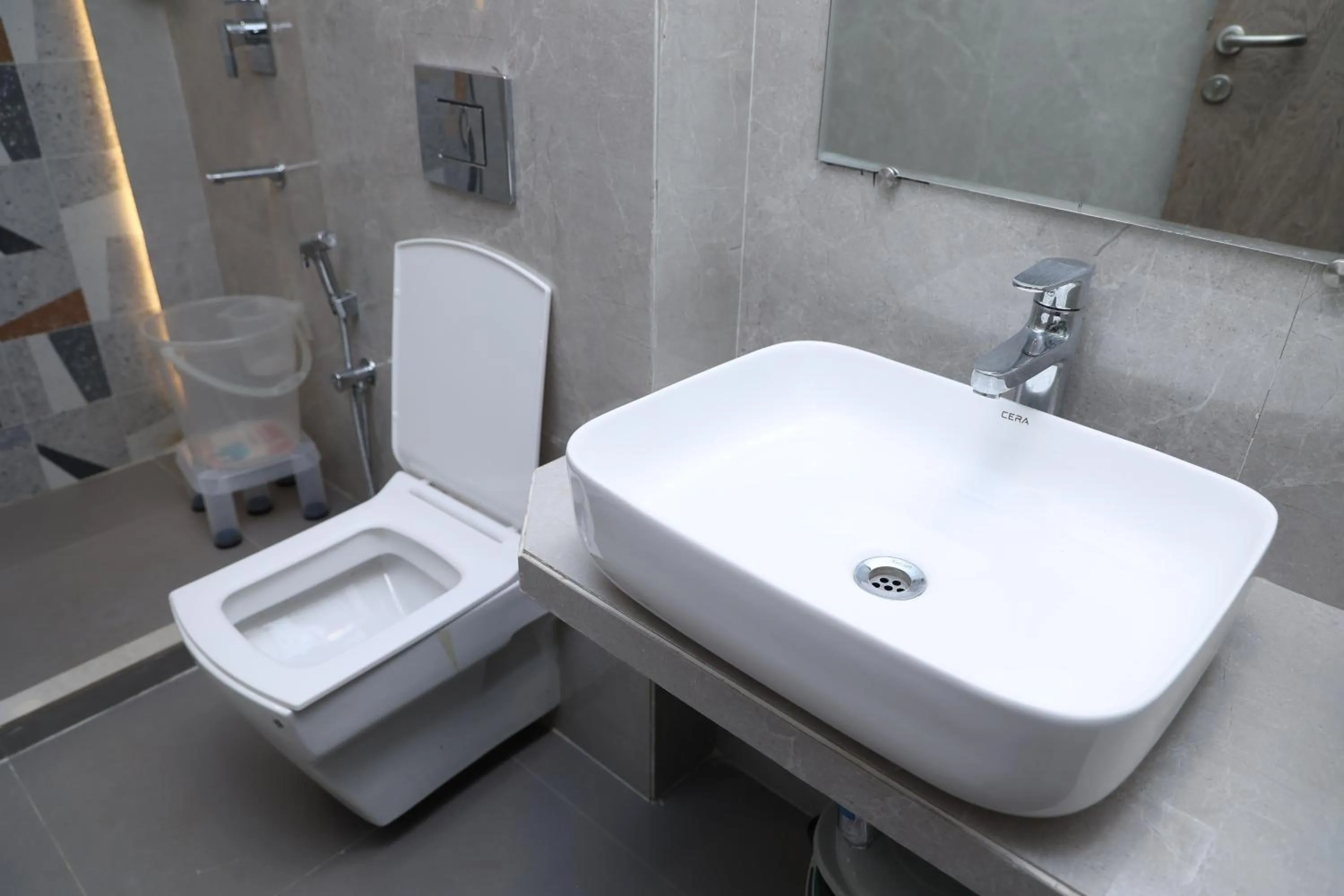 Shower in Hotel Pinaka Inn