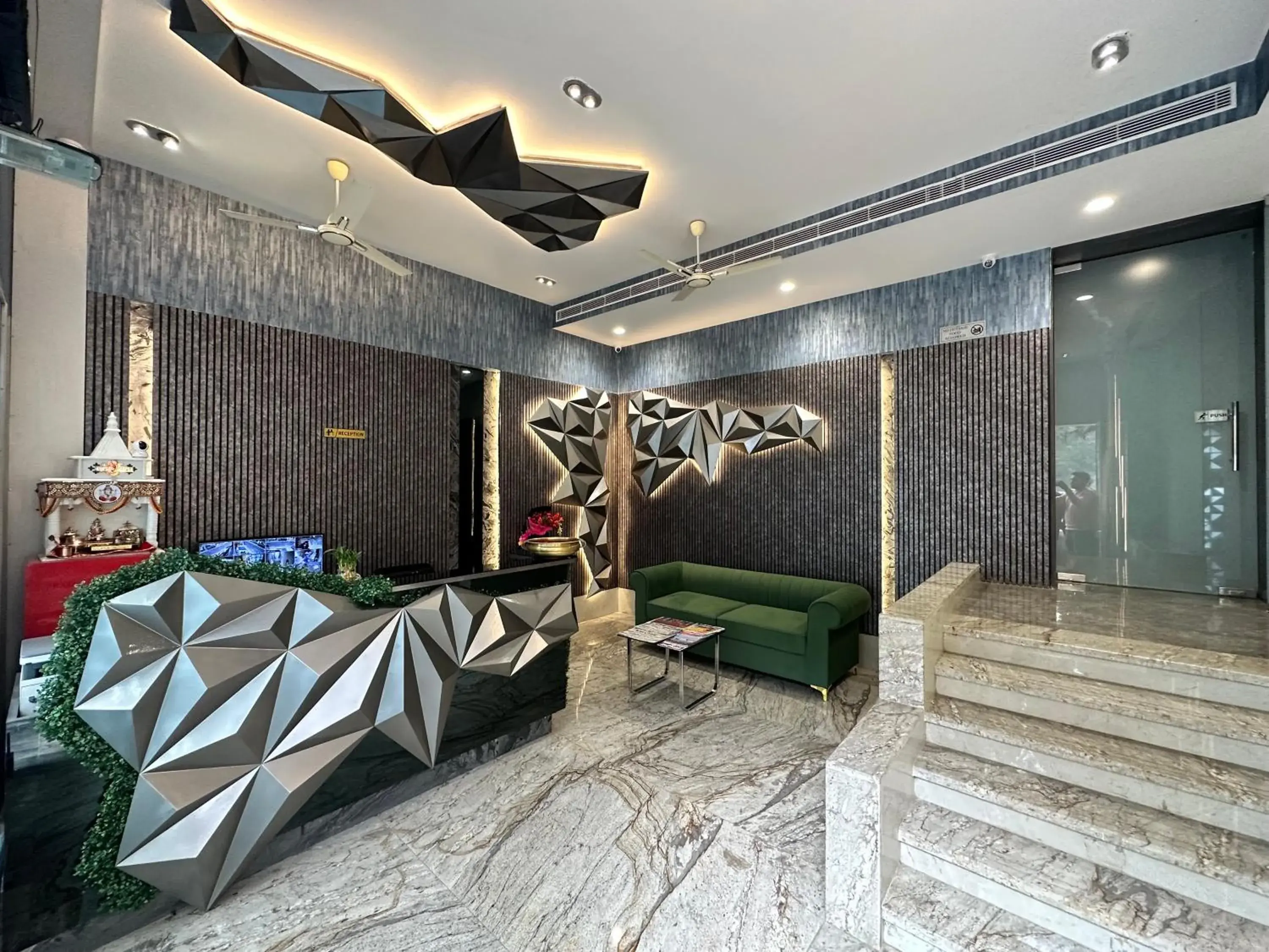 Lobby or reception in Hotel Pinaka Inn Lobby or reception in Hotel Pinaka Inn