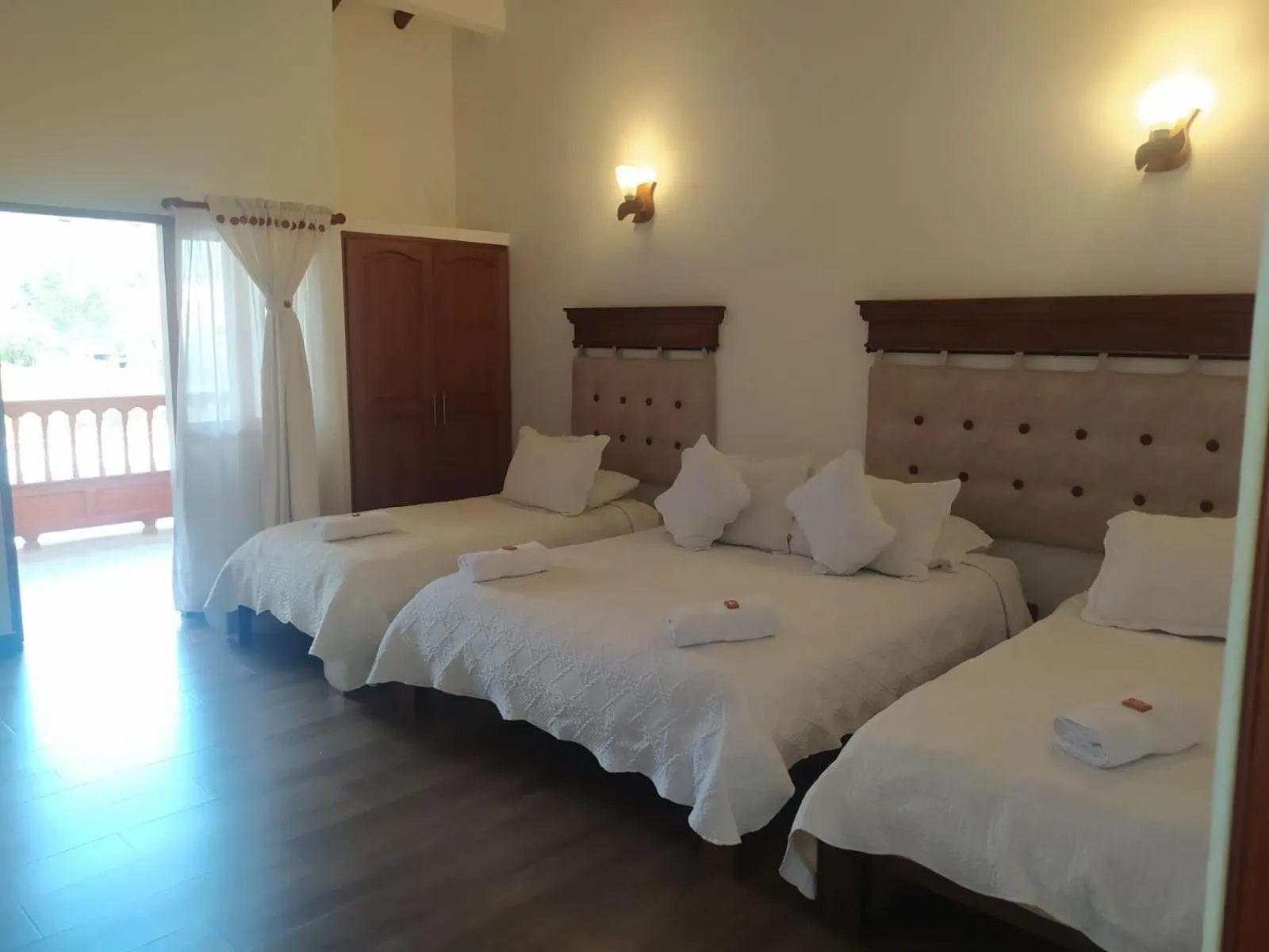 Photo of the whole room, Bed in Hotel las Palmas