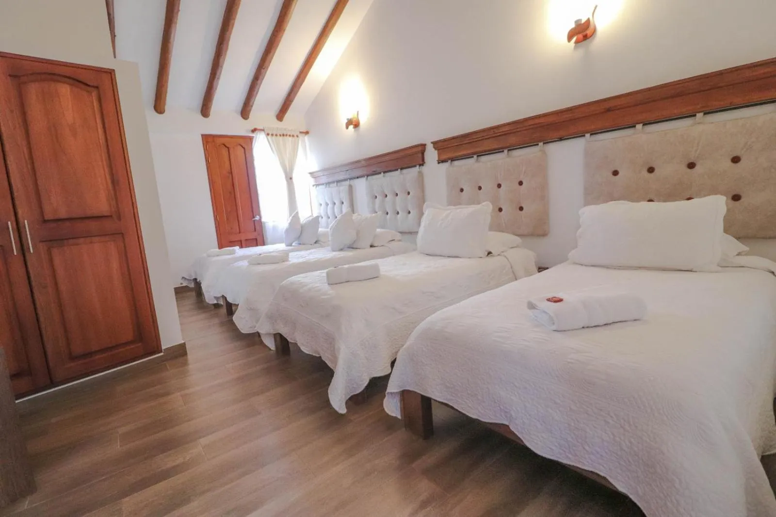 Photo of the whole room, Bed in Hotel las Palmas